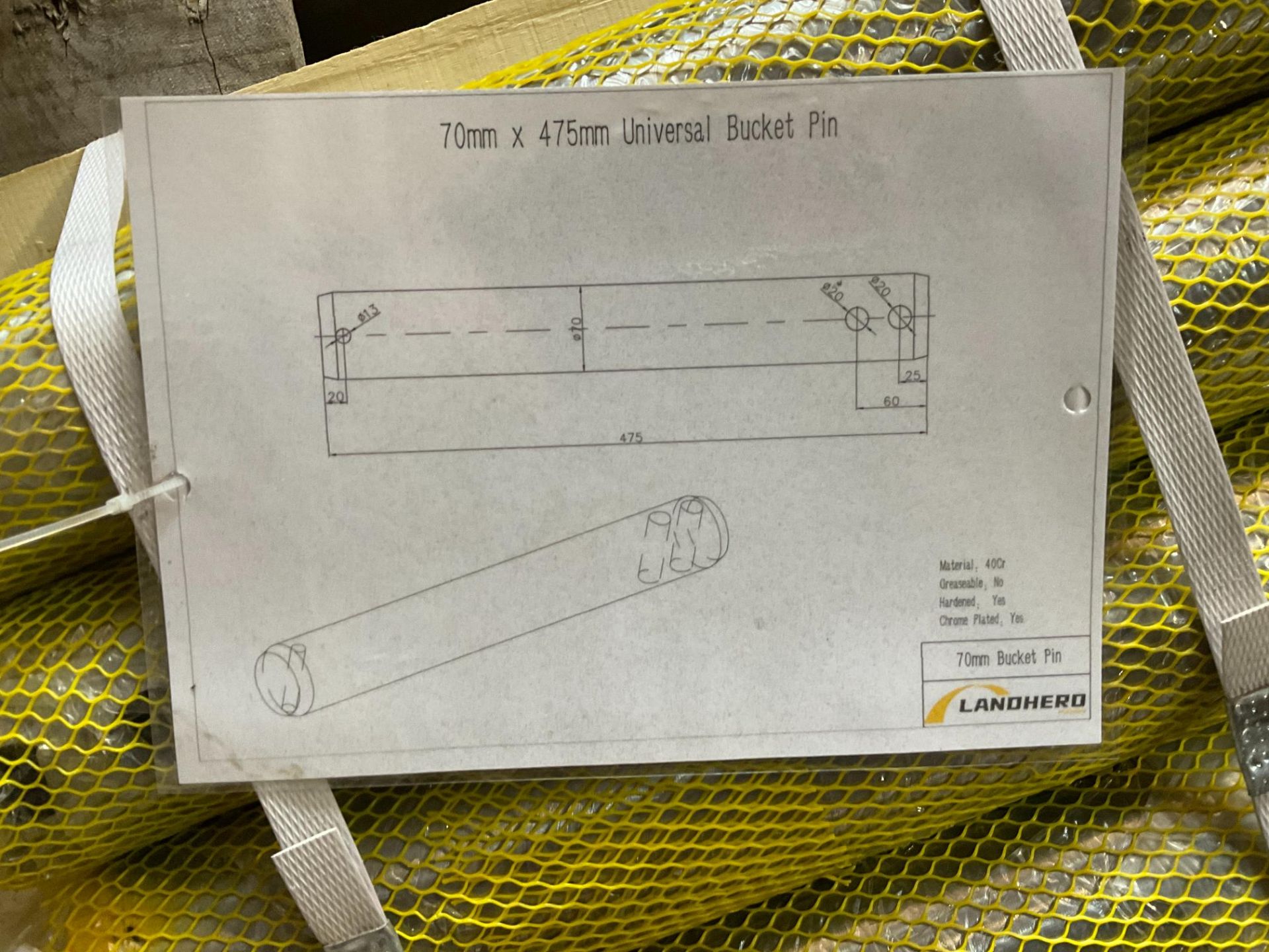 4 70mm x 475mm Universal Bucket Pins - Image 2 of 2