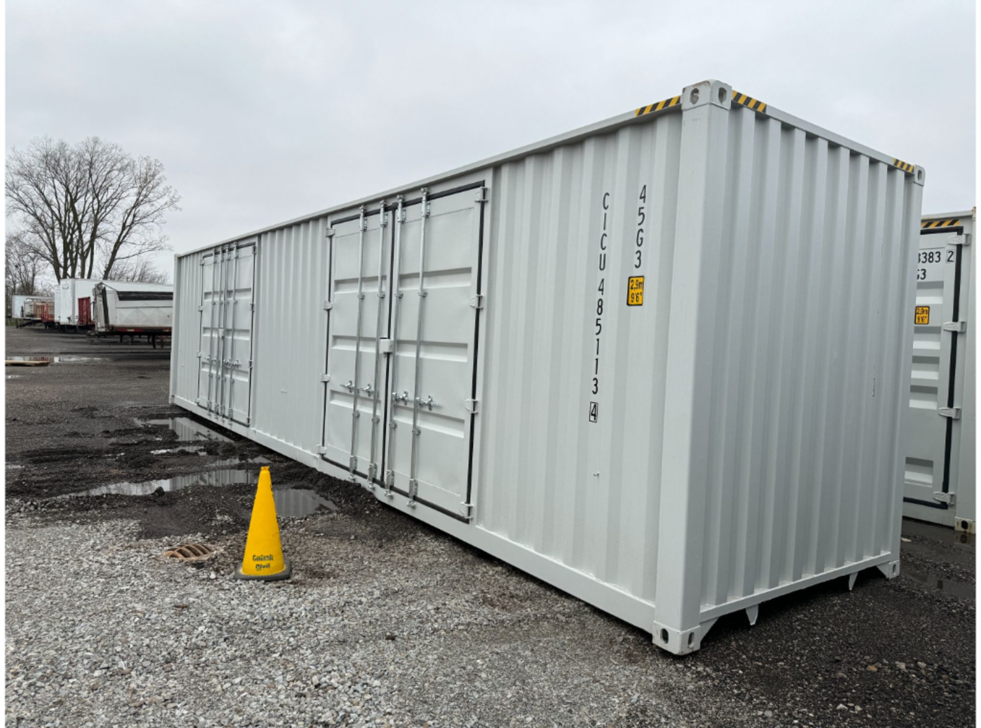 1 Trip 40' High Side Shipping Container w/ Side Doors - Image 3 of 5