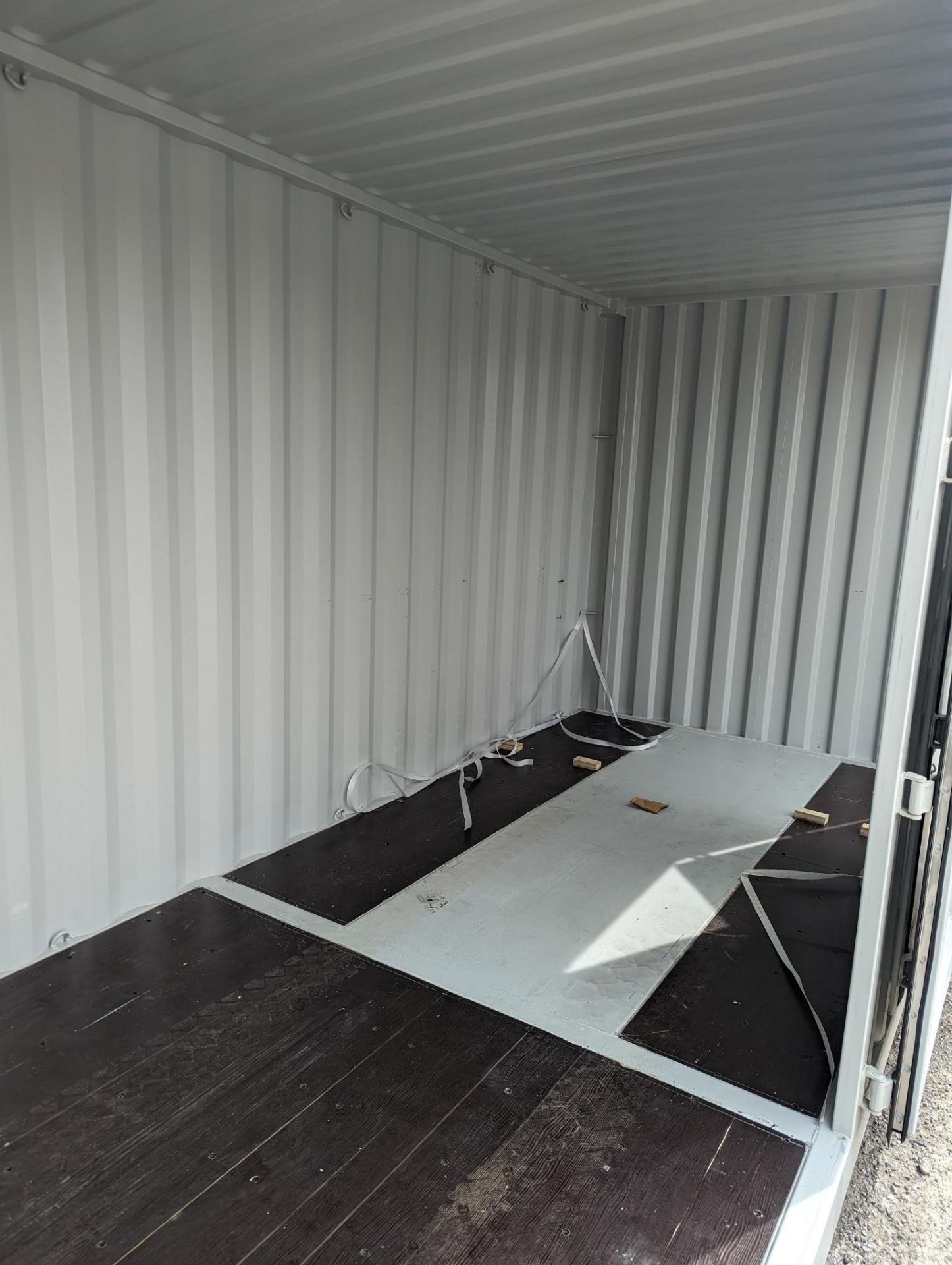 1 Trip 40' High Side Shipping Container w/ Side Doors - Image 2 of 5