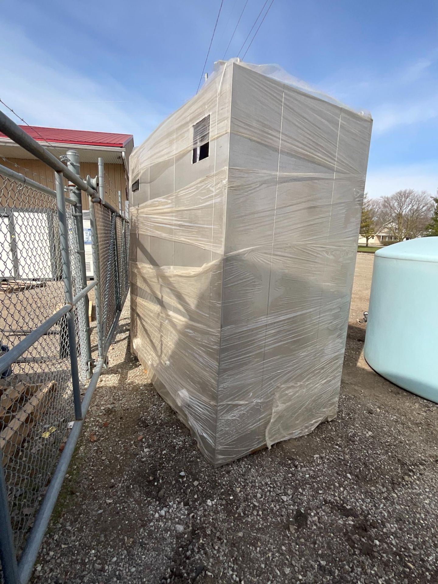 Double Stall Portable Toilet - Image 2 of 3