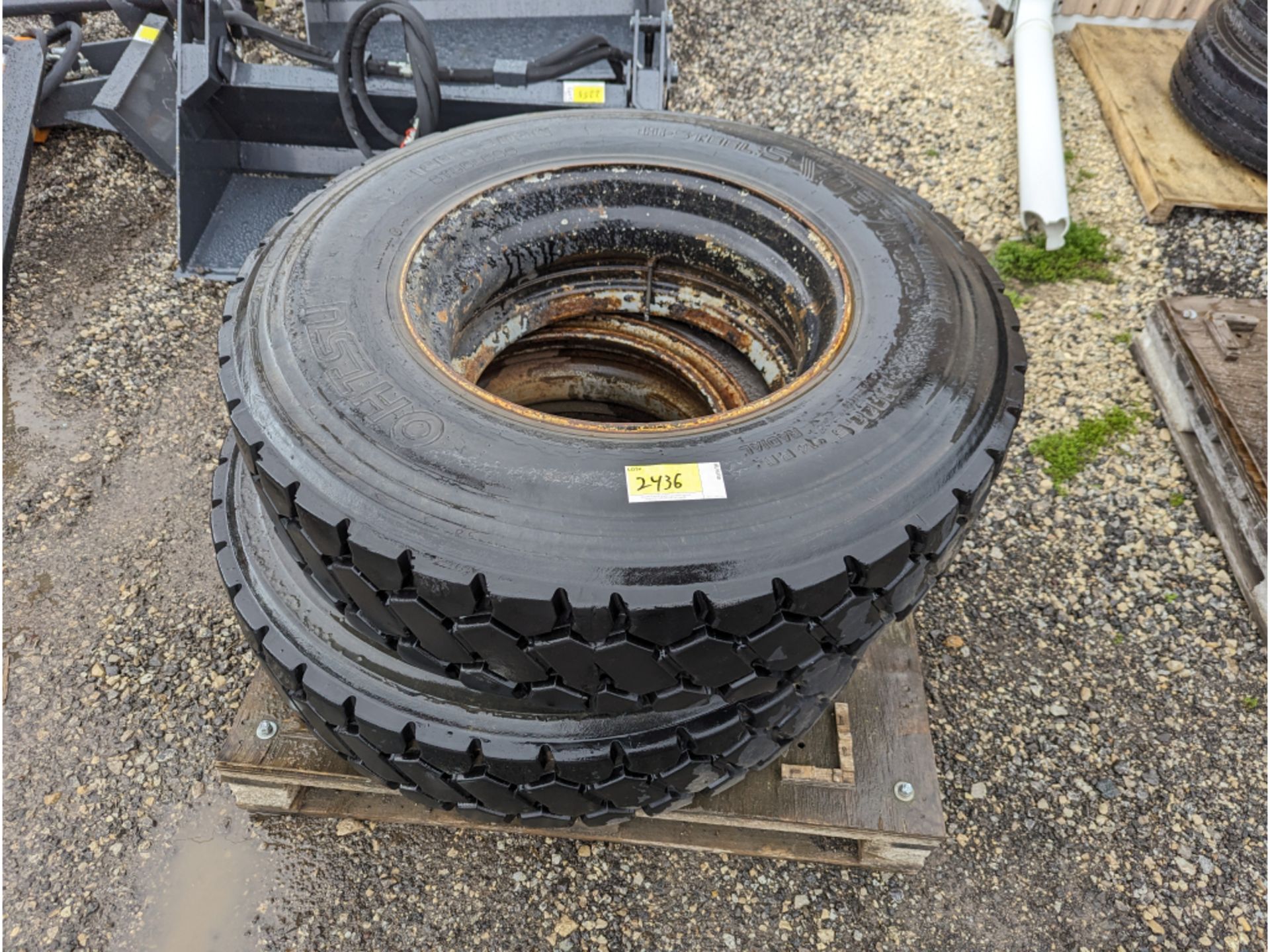 2 Hi Steel 11R22.5.14 Tire Rim