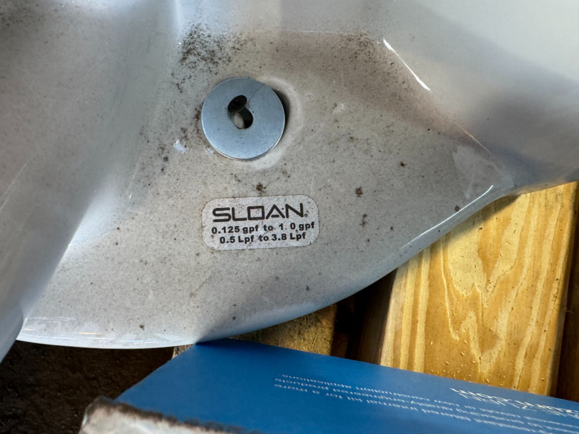 Sloan Urinal W/ Flush Valves - Image 5 of 6