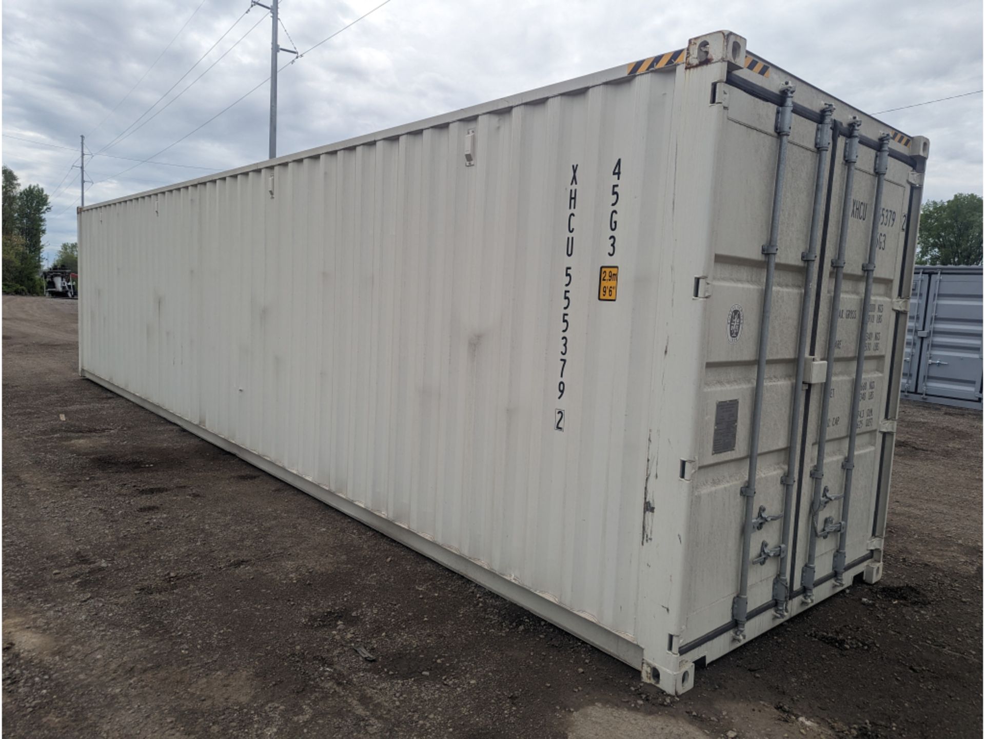 1 Trip 40' High Side Shipping Container w/ 4 Side Doors - Image 4 of 6