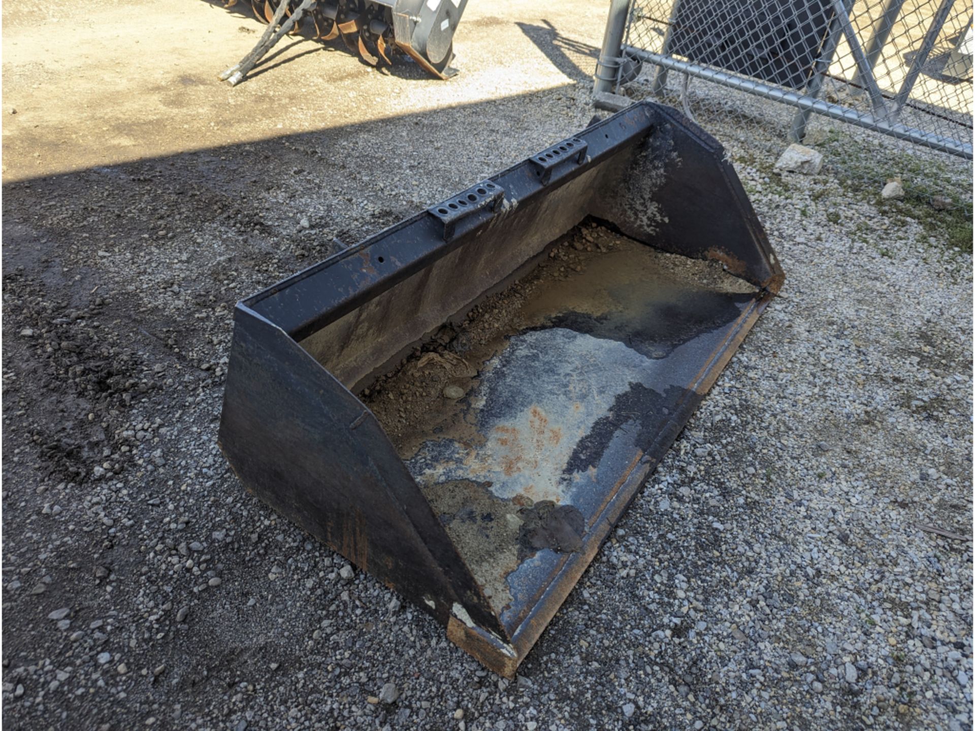 Used 66" Skid Steer Bucket - Image 3 of 6