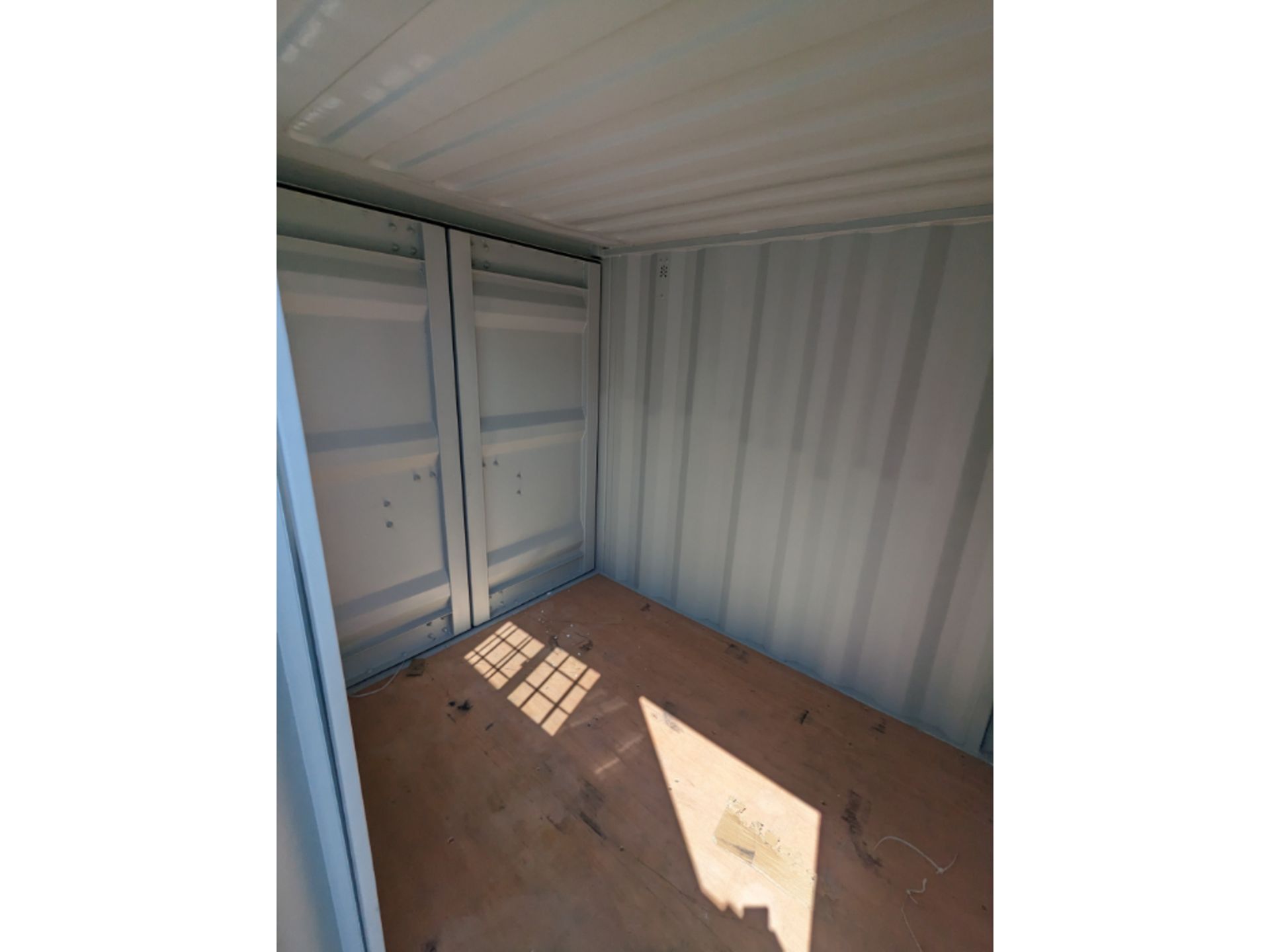 8' Container w/ Side Window - Image 8 of 8