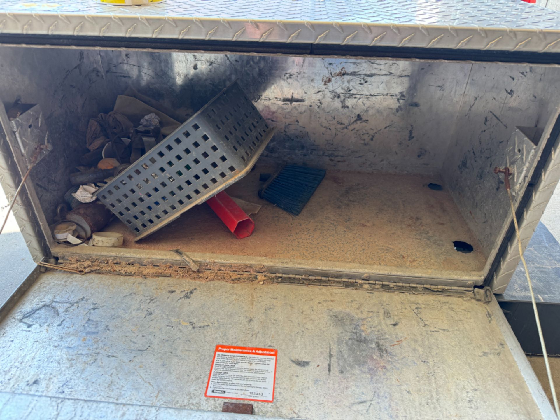 Byers Truck Toolbox - Image 5 of 5