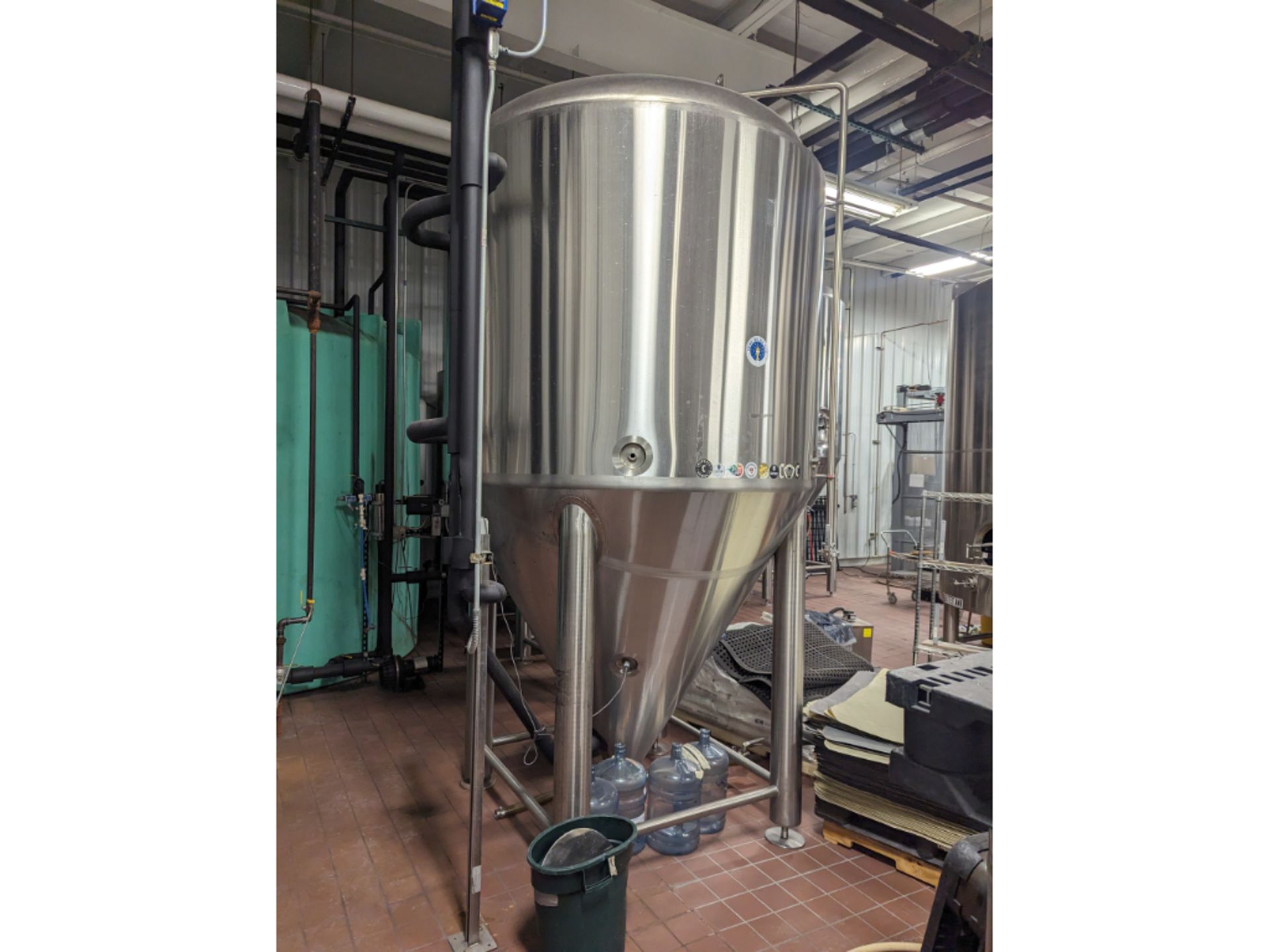 40 BBL Jacketed Fermenter - Image 4 of 5