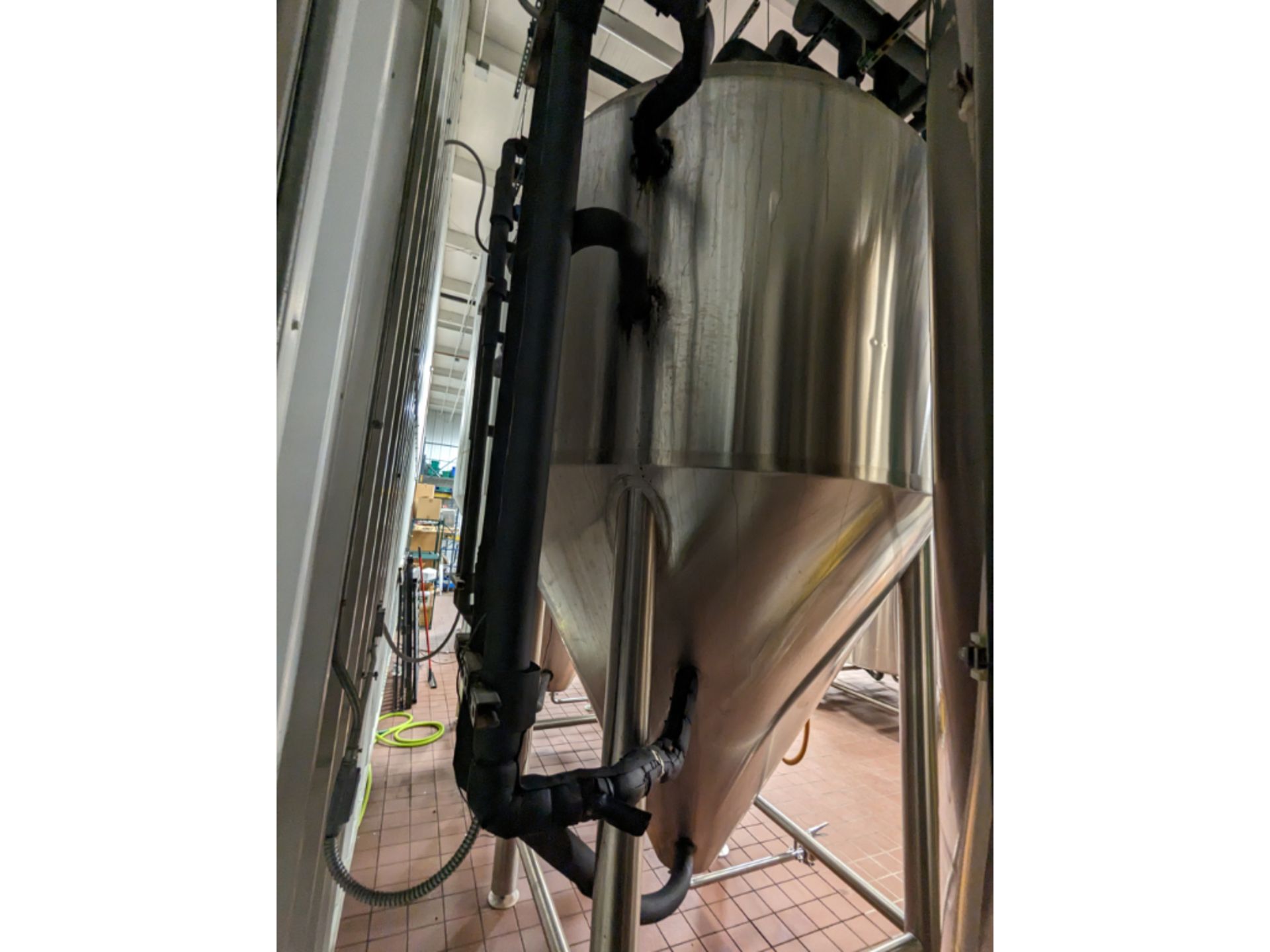 2013 GW Kent 40 BBL Jacketed Fermenter - Image 3 of 6