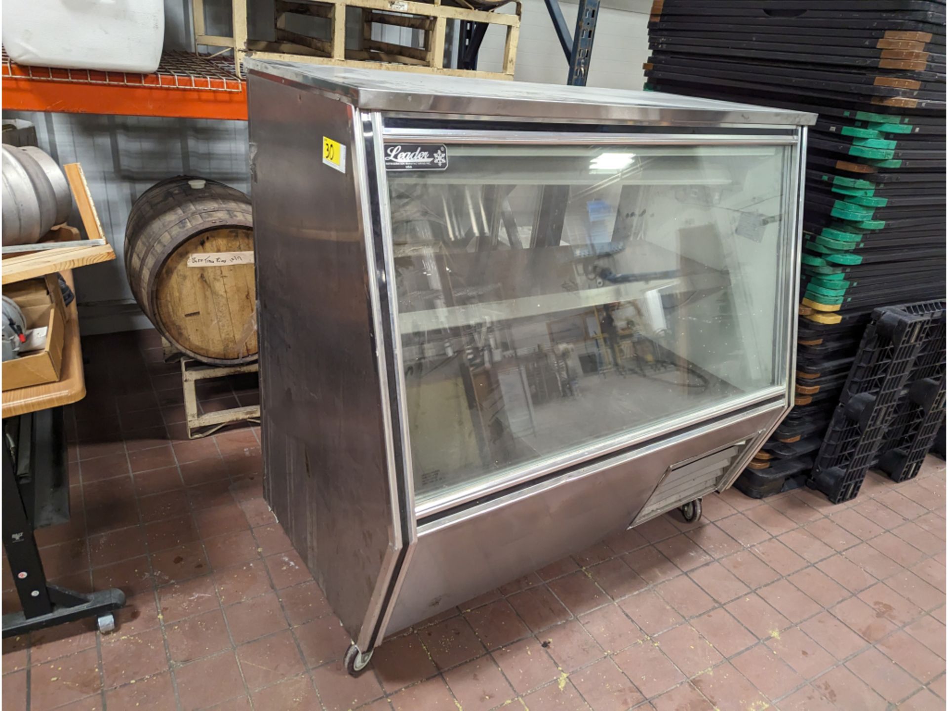 Leader Refrigerated Retail Display Cooler - Bild 2 aus 5