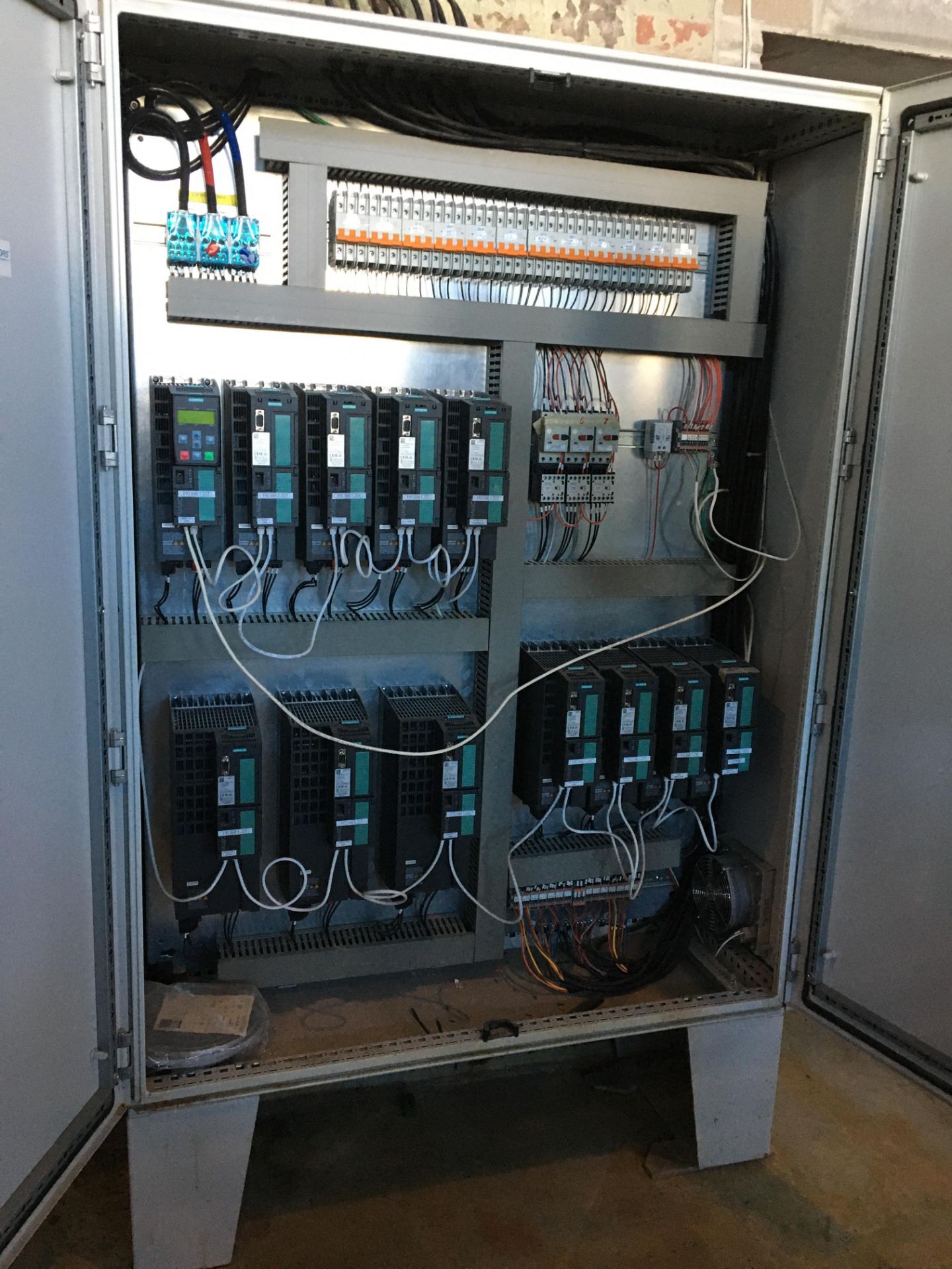 Specialty Systems Integrators Multiple Source Circuit Breaker Box/ Control Panel, Model B79854627, - Image 2 of 17
