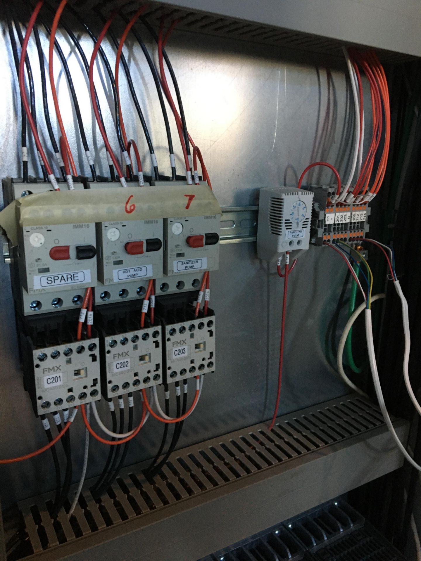 Specialty Systems Integrators Multiple Source Circuit Breaker Box/ Control Panel, Model B79854627, - Image 10 of 17