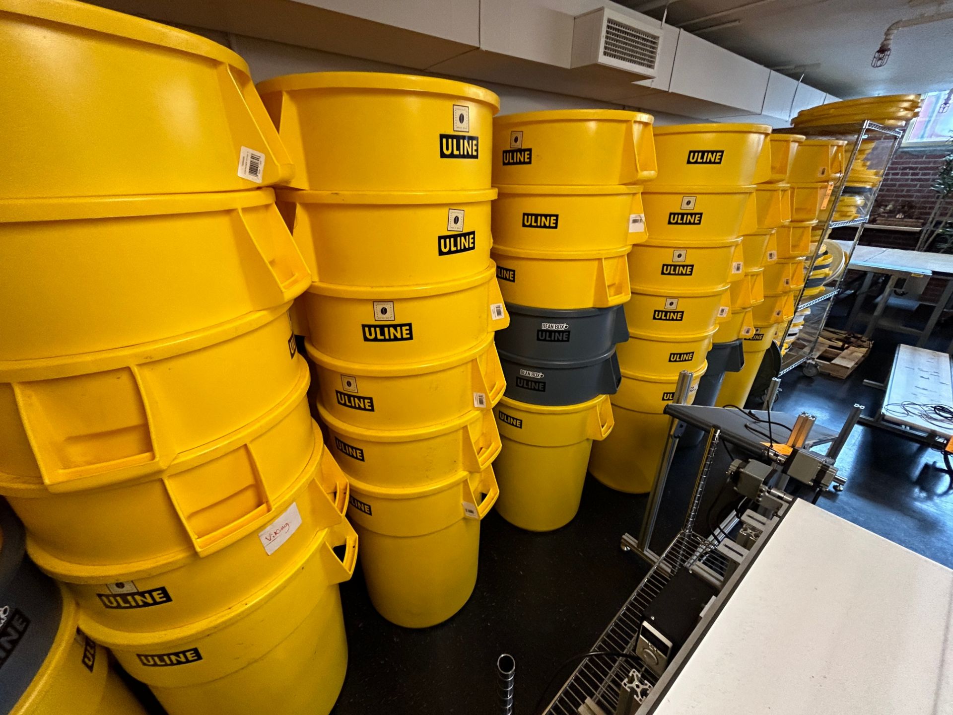 Rubbermaid, Lot approx (10) - Uline, 44 Gallon Yellow Food Grade Containers - Image 10 of 20