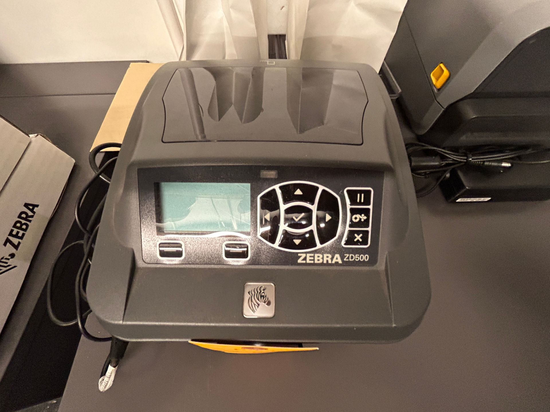 ZEBRA Mdl ZD500, Direct Thermal Label Printer, USB + Ethernet , Networkable, LCD Screen, 203 x 203 - Image 2 of 4