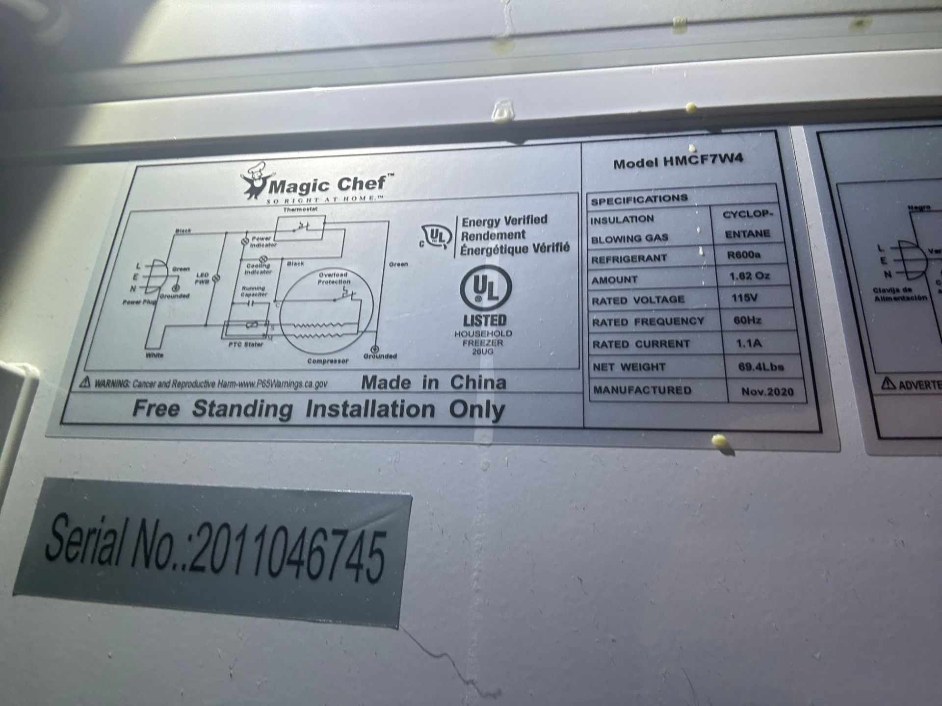 Magic Chef Mdl 2011-46745, Free Standing Chest Freezer, CYCLOP, 1.82 Oz of R600a Refrigerant - Image 4 of 5