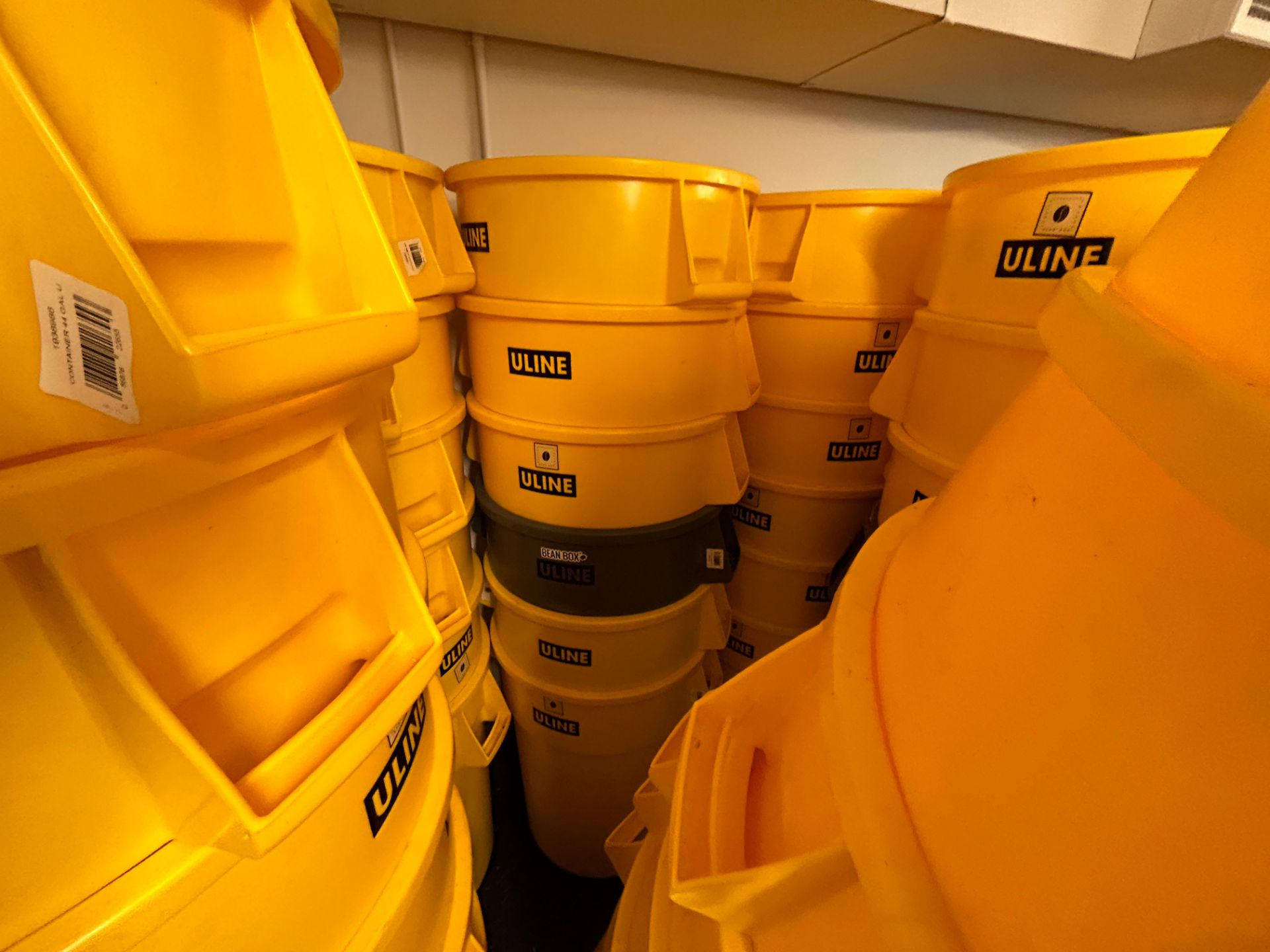 Rubbermaid, Lot approx (10) - Uline, 44 Gallon Yellow Food Grade Containers - Image 11 of 20