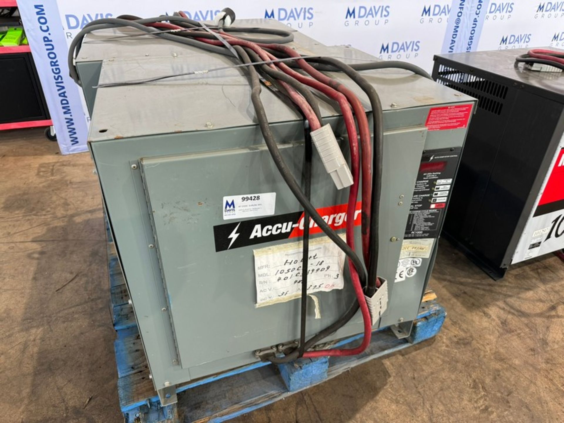 Hobart Accu-Charge Forklift Battery Charger,M/N 1050C3-1B, S/N 401CS89409, with Gray Connector (