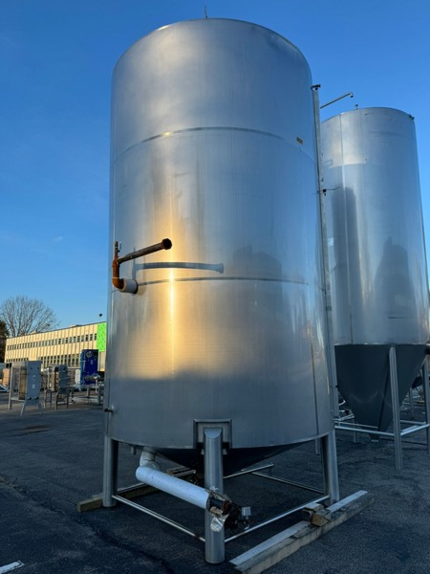2012 Specific Mechanical Systems 200 BBL Capacity S/S Cold Liquor Tank, S/N RMP-136-12-300, with S/S - Bild 3 aus 10