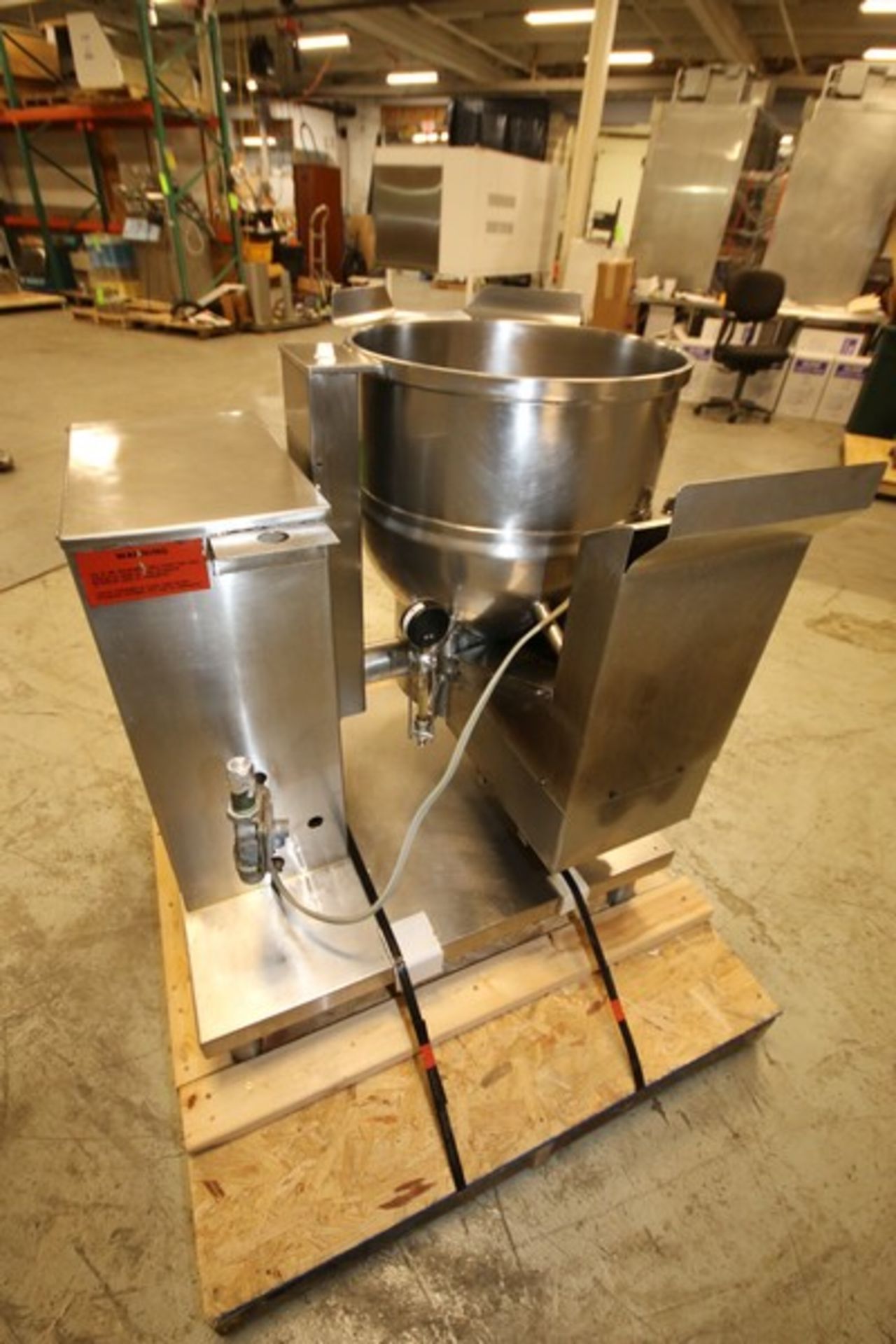 Groen 20 Gallon Jacketed S/S Tilt Kettle, Model DH-20, SN 124923, 115V, Propane Gas, Max W.P. 50 psi - Image 5 of 8