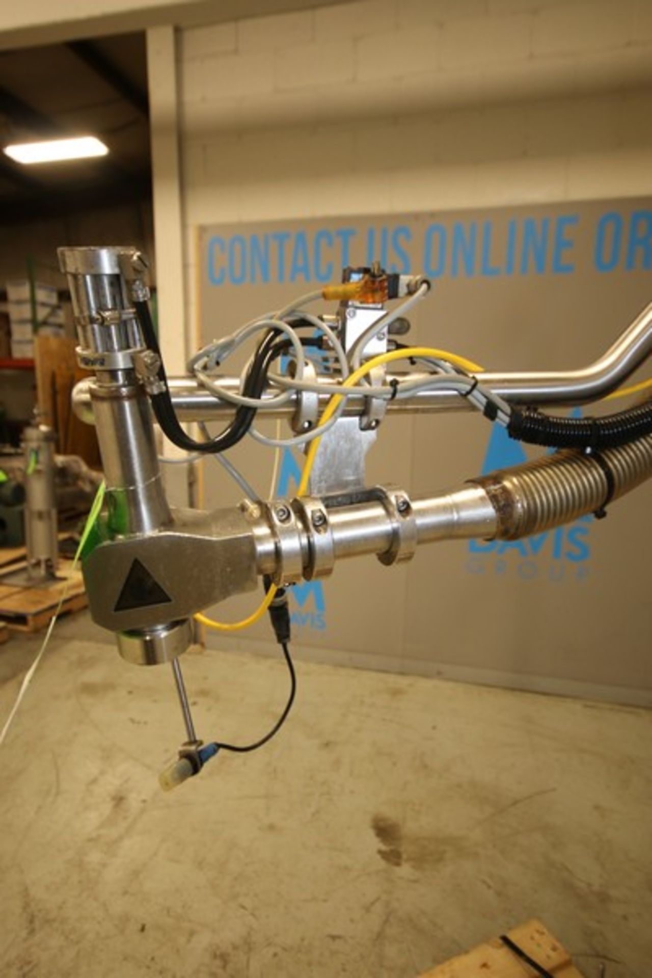 VBS Industries Liquid Nitrogen Injector, Model LCI-400, SN 5560, Mounted on S/S Stand with - Image 3 of 11