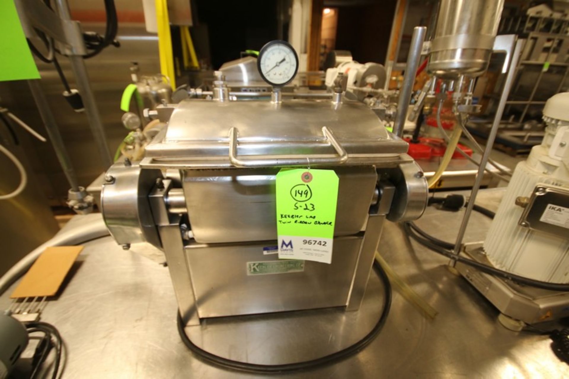 Keebler Twin Screw Lab Ribbon Blender, SN 238, with 12" L x 9" W x 6"D Product Mix Area with Lid, - Image 3 of 5