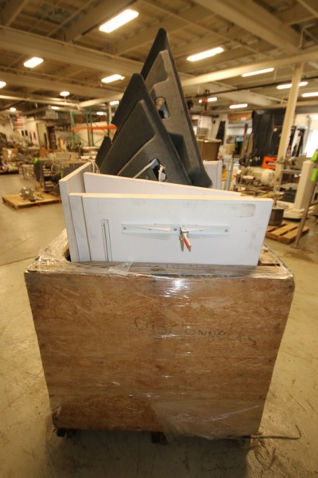 Poppin Series A Desk Systems with Power Trays, (Dismantled) (INV#69695)(Located @ the MDG Auction - Image 4 of 4