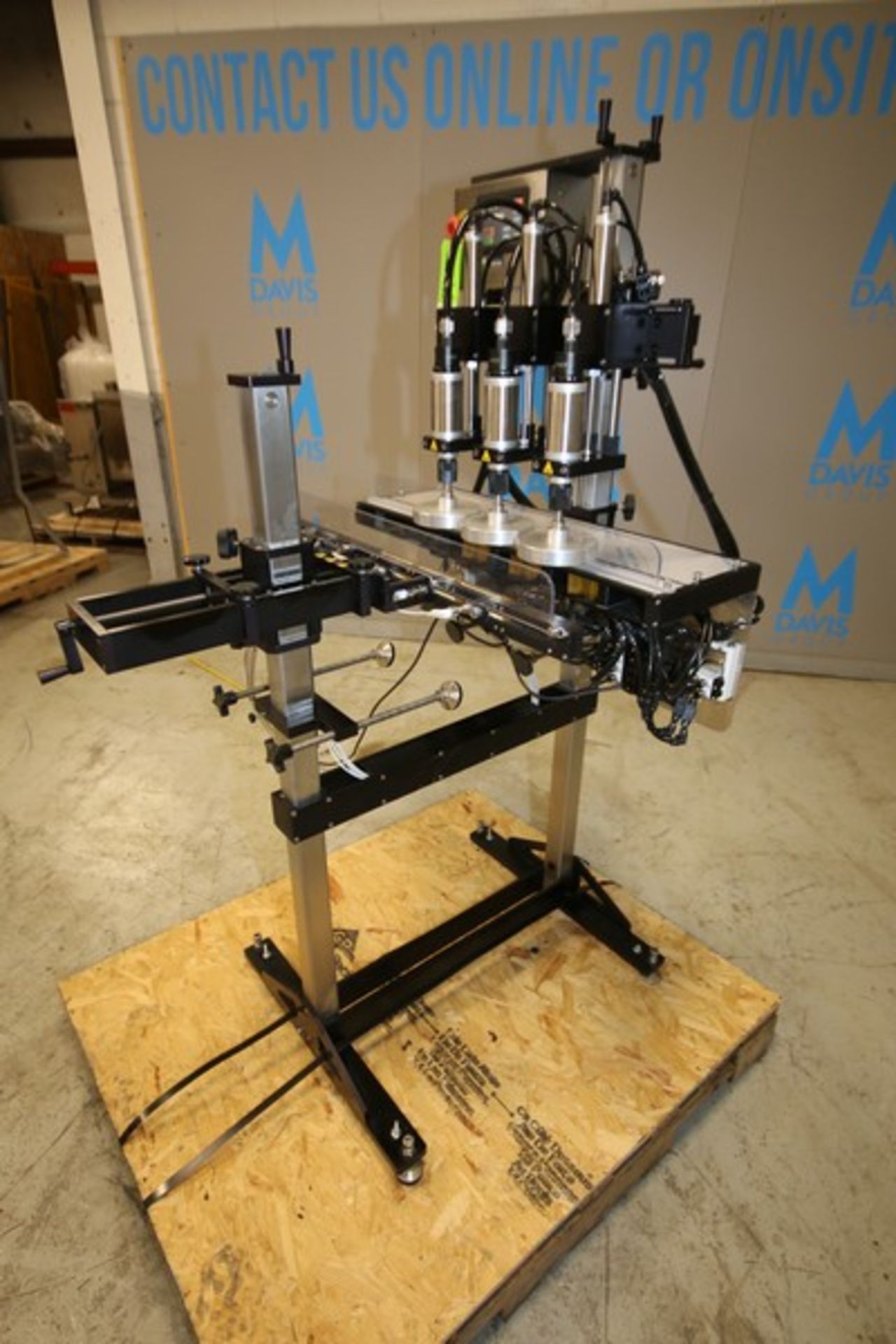 Kinex 3 - Head Capper, Model Auto Mate, SN 1259, with PS400 Capper Heads, Mounted on Adjustable - Image 5 of 8