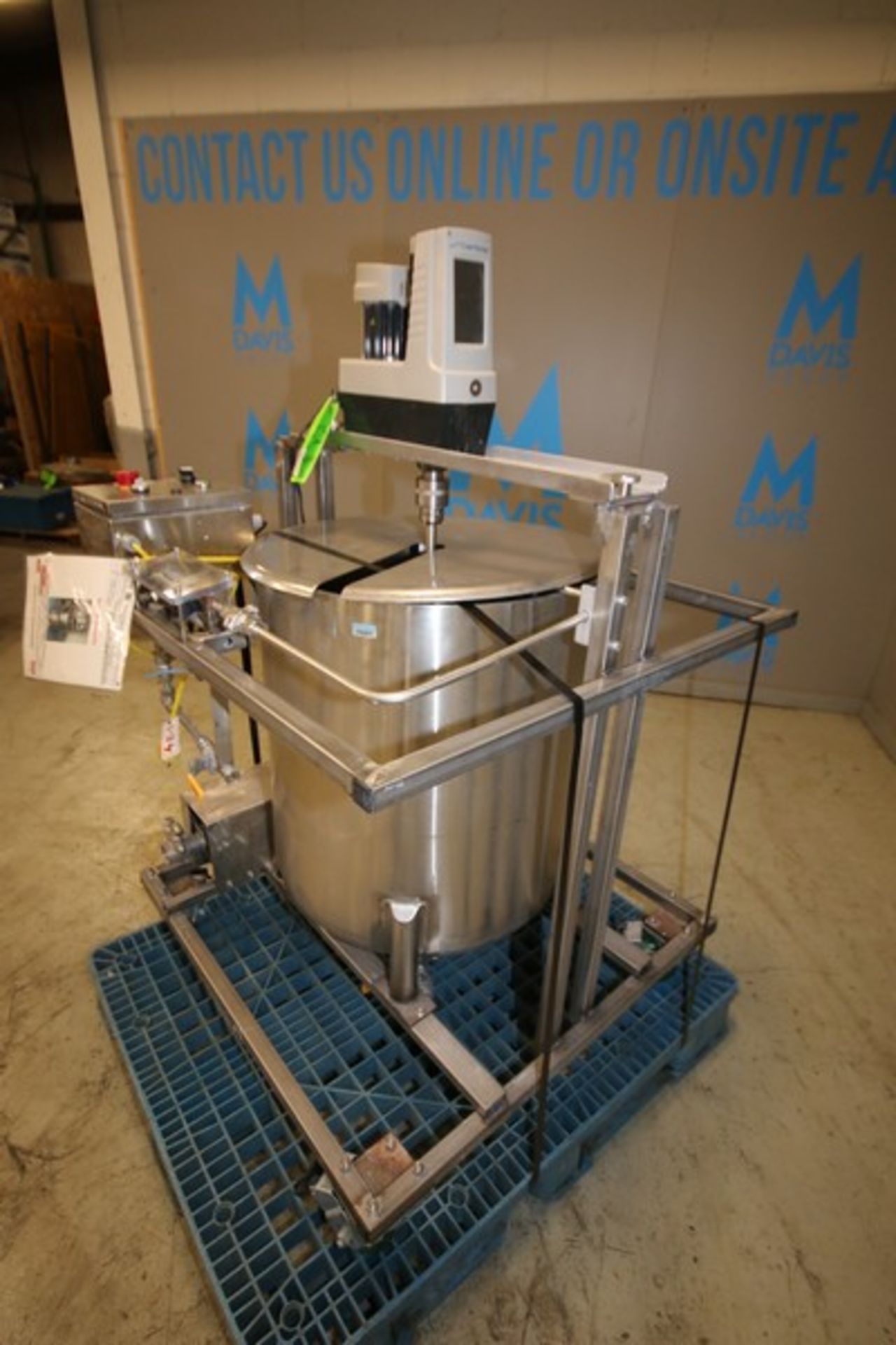 Aprox. 50 Gal. Portable Cone Bottom S/S Mix Tank with Lid & Cole Palmer 1/2 hp Mixer, Model 50009- - Image 2 of 8