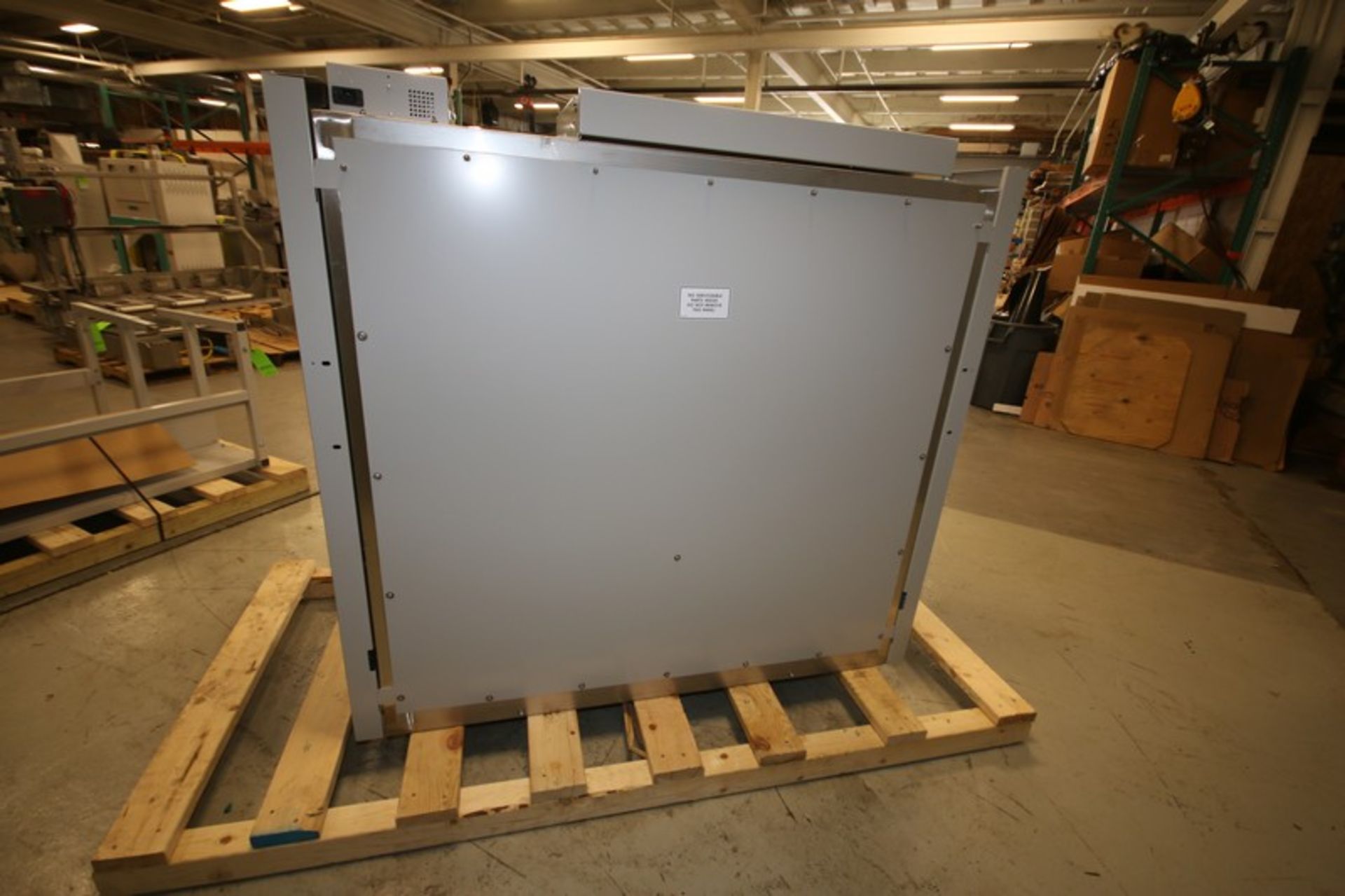 Labconco Aprox. 66" L x 31" W x 62" H A2 Lab Fume Hood, Cat. No. 302519100, SN 171150443 B with - Image 4 of 10