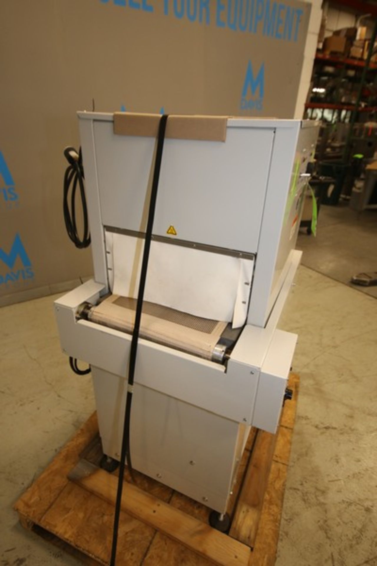 Clamco Portable Shrink Heat Tunnel, Type 820 Tunnel, PN 944-000028, SN 95768, 20" L x 33" H, with - Image 4 of 6