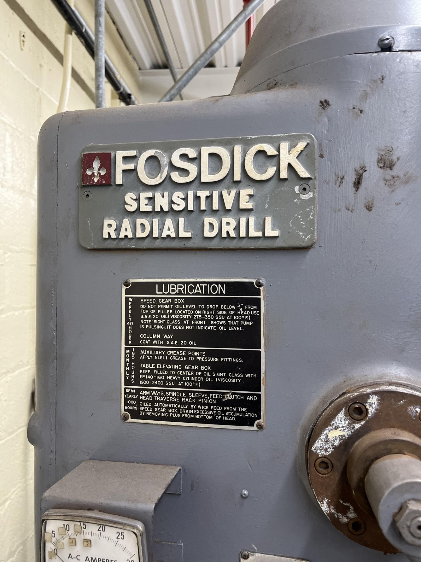 FOSDICK SENSITIVE RADIAL DRILLING MACHINE, POWER ELEVATING TABLE (SIMPLE LOADING FEE $550) - Image 4 of 8