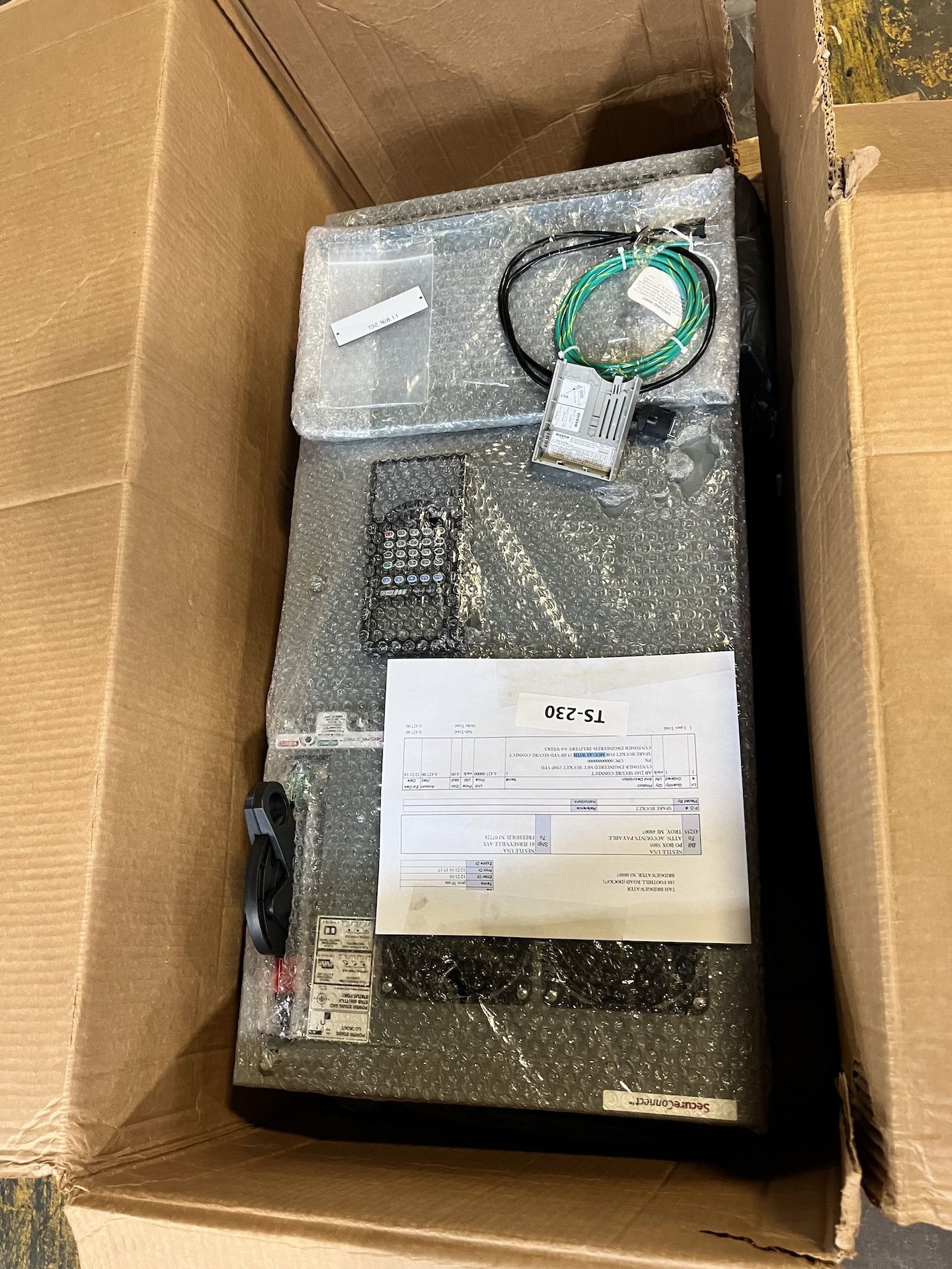 NEW Allen Bradley # 2163 MCC Bucket With 15 HP VFD Secure Connect (SIMPLE LOADING FEE $220) - Image 2 of 7
