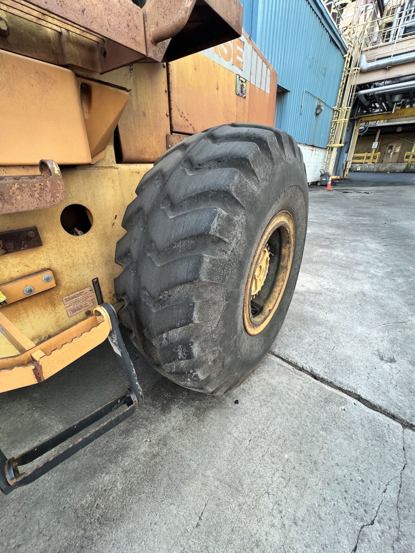 JI CASE ARTICULATING WHEEL LOADER, MODEL 621ZF, S/N JAK002738, ROPS S/N JAB0078950 (SIMPLE LOADING - Image 26 of 45