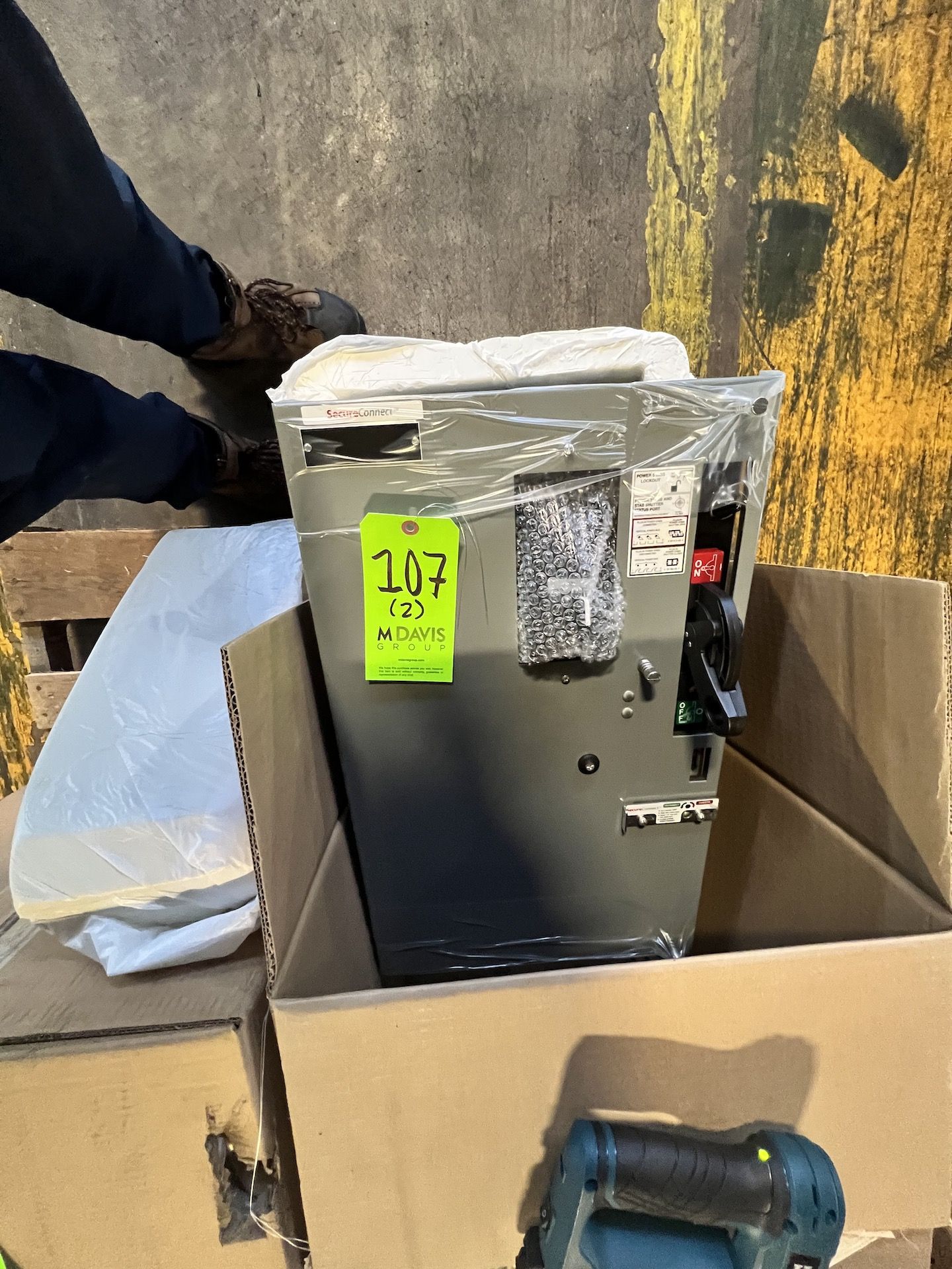 (2) NEW IN BOX ROCKWELL AUTOMATION AB SECURECONNECT MCC2100-WRP-1 STARTER / REMOTE OPERATOR - Bild 2 aus 6