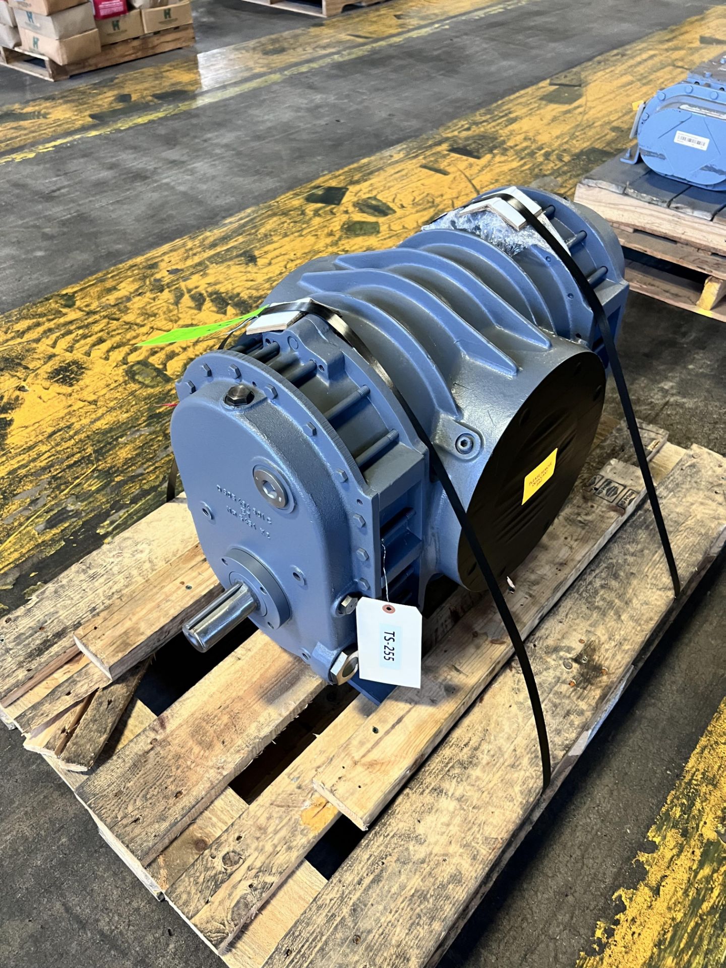 NEW 2023 STOKES EDWARDS VACUUM BLOWER PUMP HEAD, MODEL 615-1, S/N 247784X05/99, CAT NUMBER 7MP, 2050 - Image 2 of 8