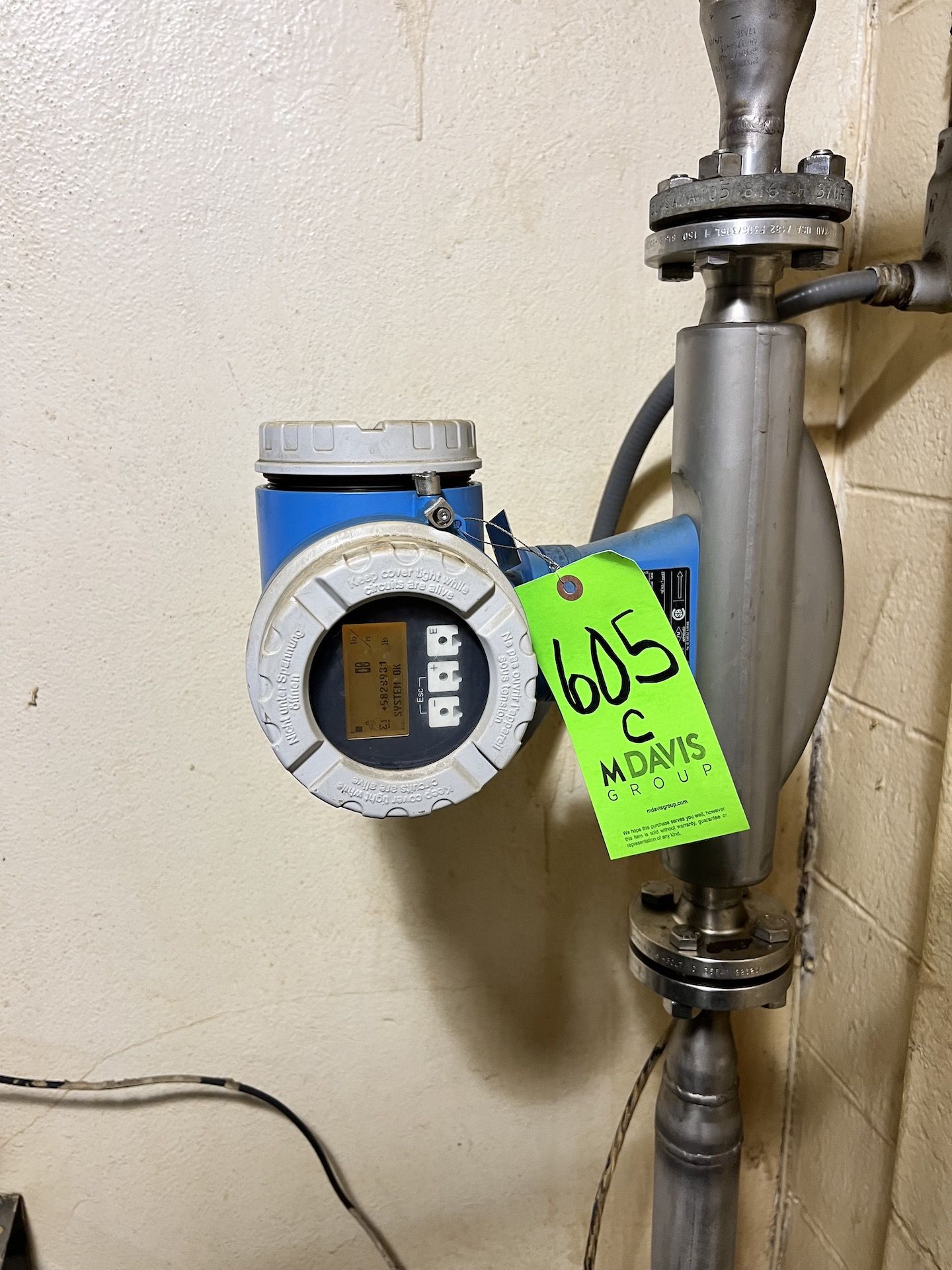 ENDRESS HAUSER PROMASS F FLOW METER WITH DIGITAL READOUT (SIMPLE LOADING FEE $110)