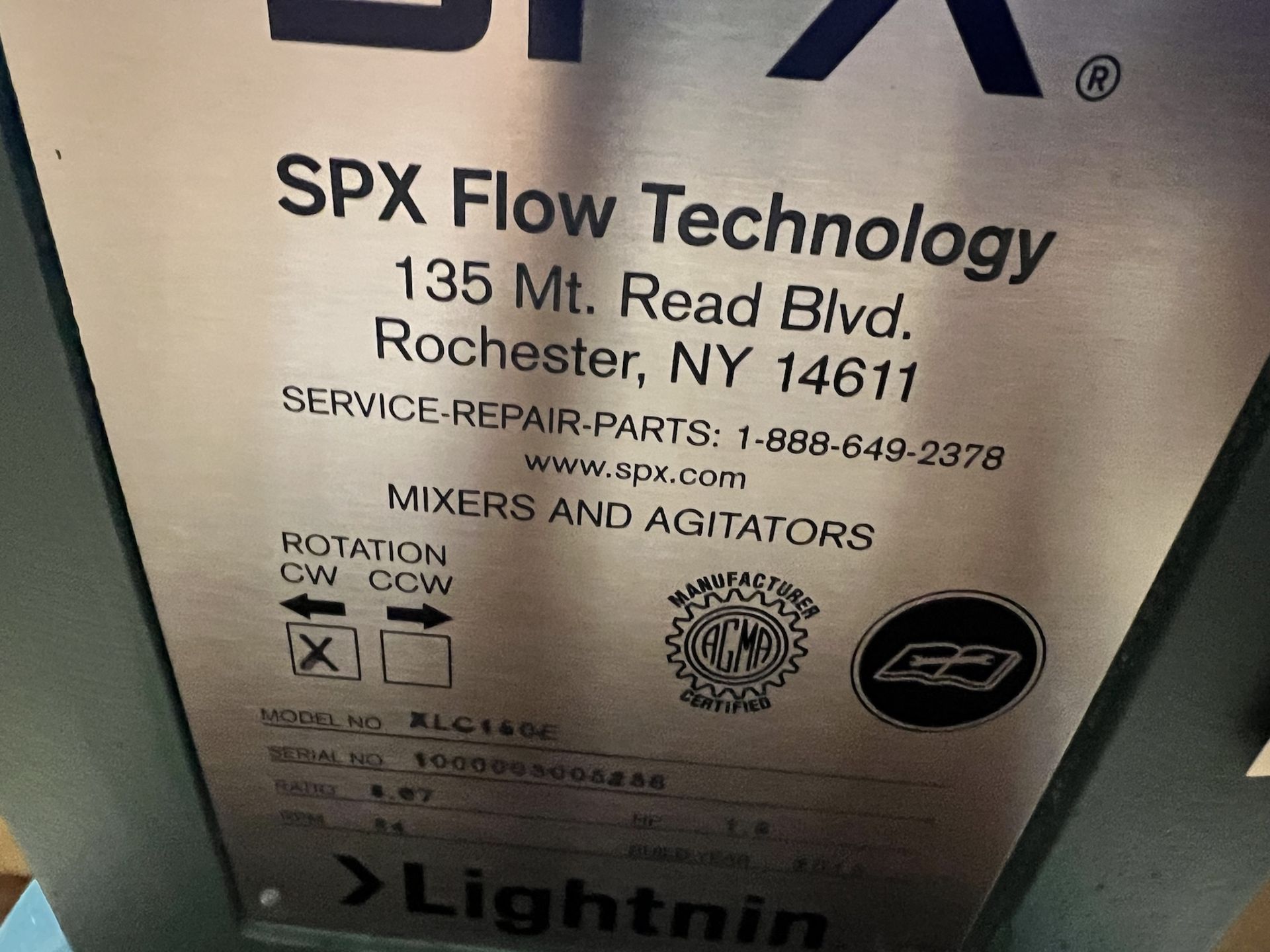 NEW SPX Lightnin Pedestal Mount Stationary Mixer Model # XLC150F, Ratio 5.07, 1.5 HP, RPM 84 - Image 5 of 9