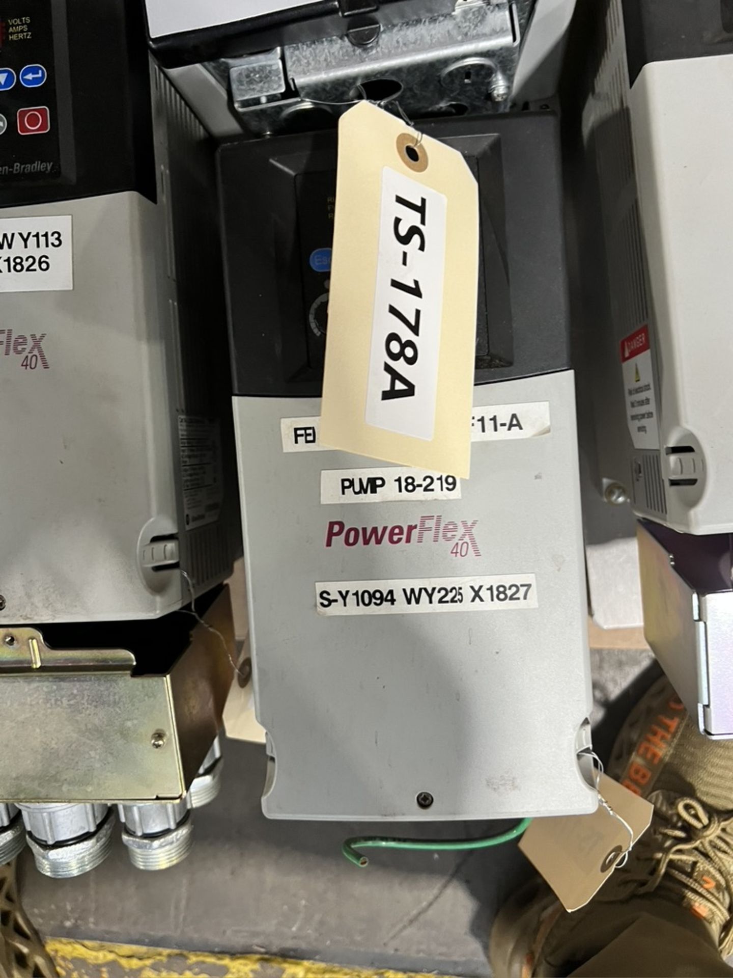 (9) ASSORTED ALLEN BRADLEY POWERFLEX VFDS (SIMPLE LOADING FEE $110) - Image 11 of 14