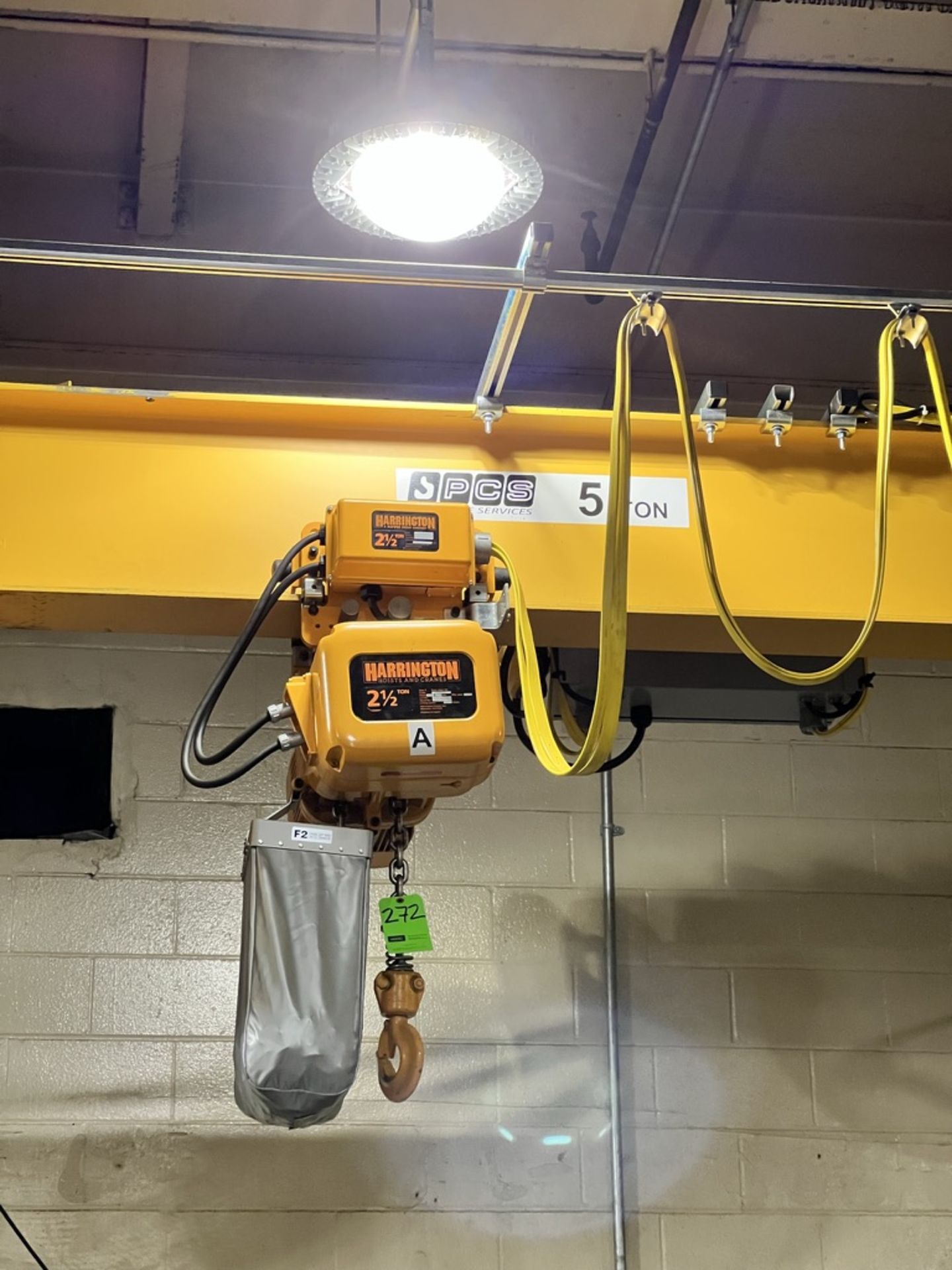 HARRINGTON 2-1/2 TON CHAIN HOIST (SIMPLE LOADING FEE $4,950) - Image 4 of 6