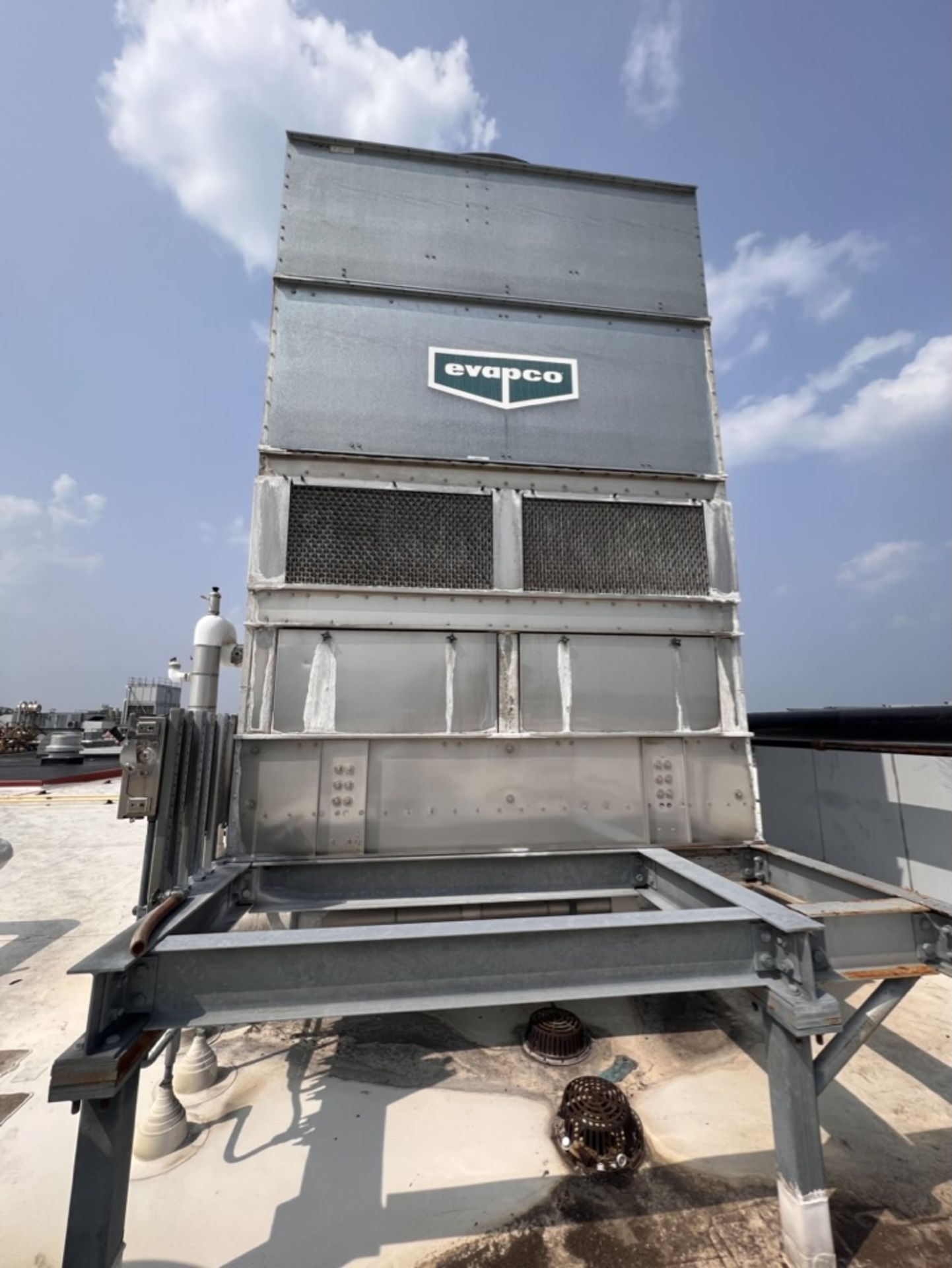 EVAPCO COOLING TOWER, MODEL ESWA-77-34H-2, S/N 9-355025, 400 PSIG - Image 3 of 8