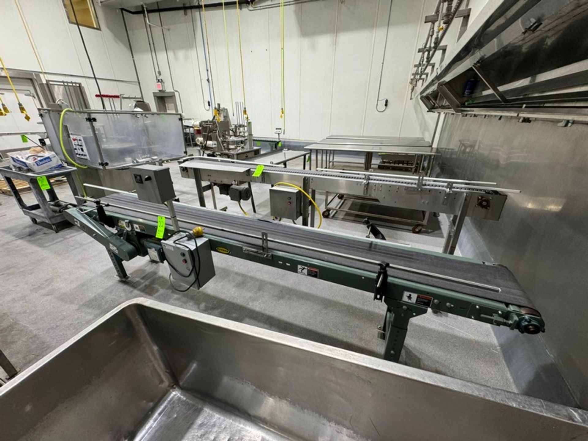 Straight Section of Hytrol Case Conveyor - Image 2 of 4