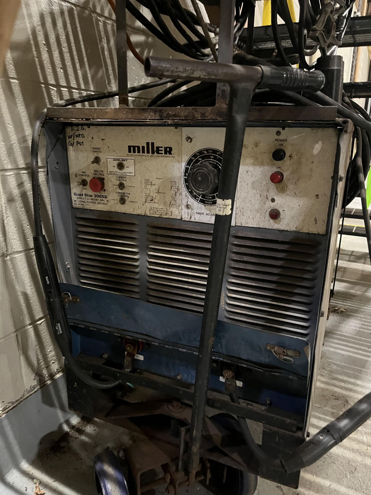 MILLER GOLD STAR 300SS DIRECT CURRENT WELDING POWER SOURCE - Image 3 of 3