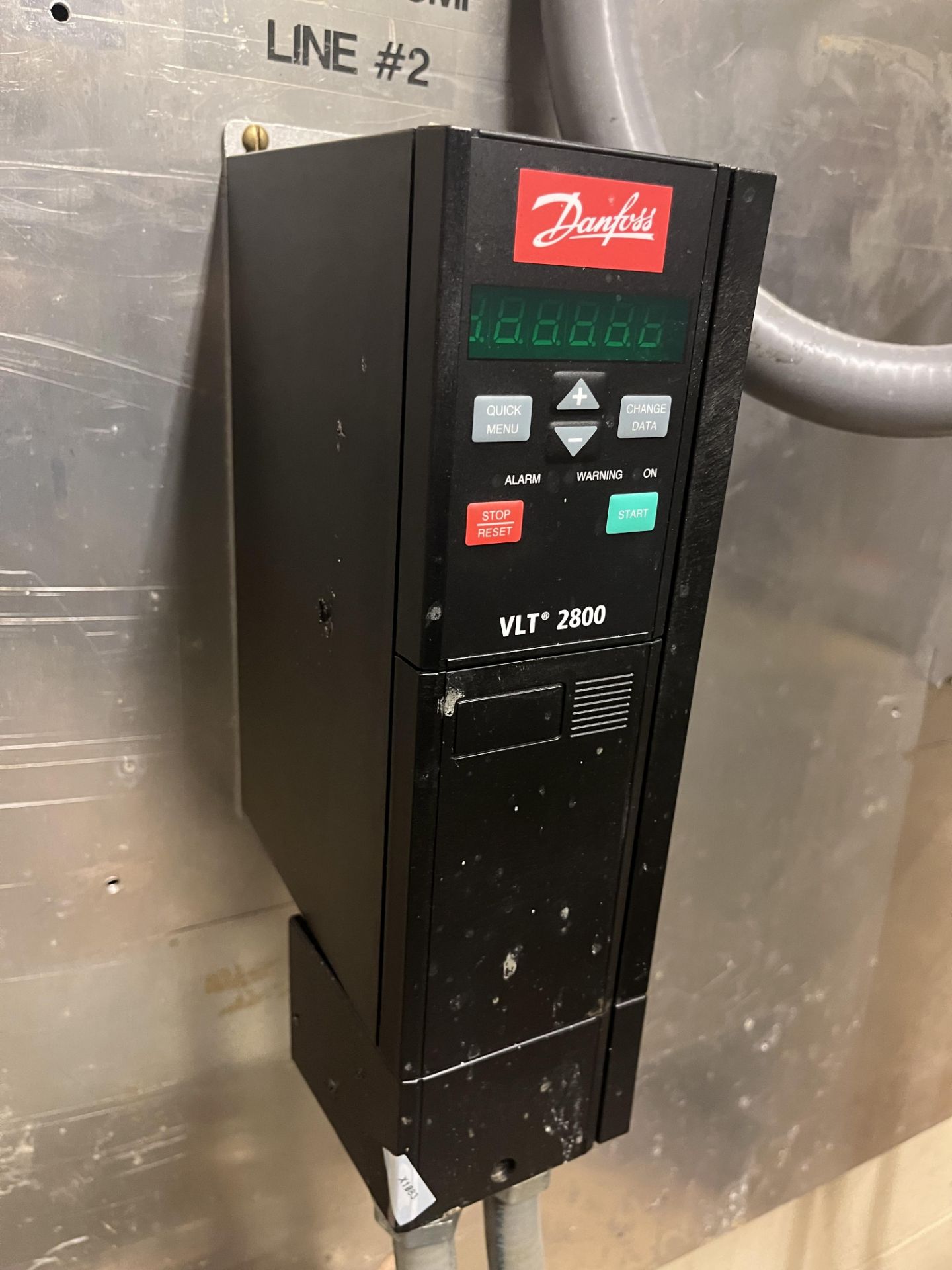 DANFOSS VLT 2800 (Located Freehold, NJ) (Simple Loading Fee $165) - Image 2 of 4