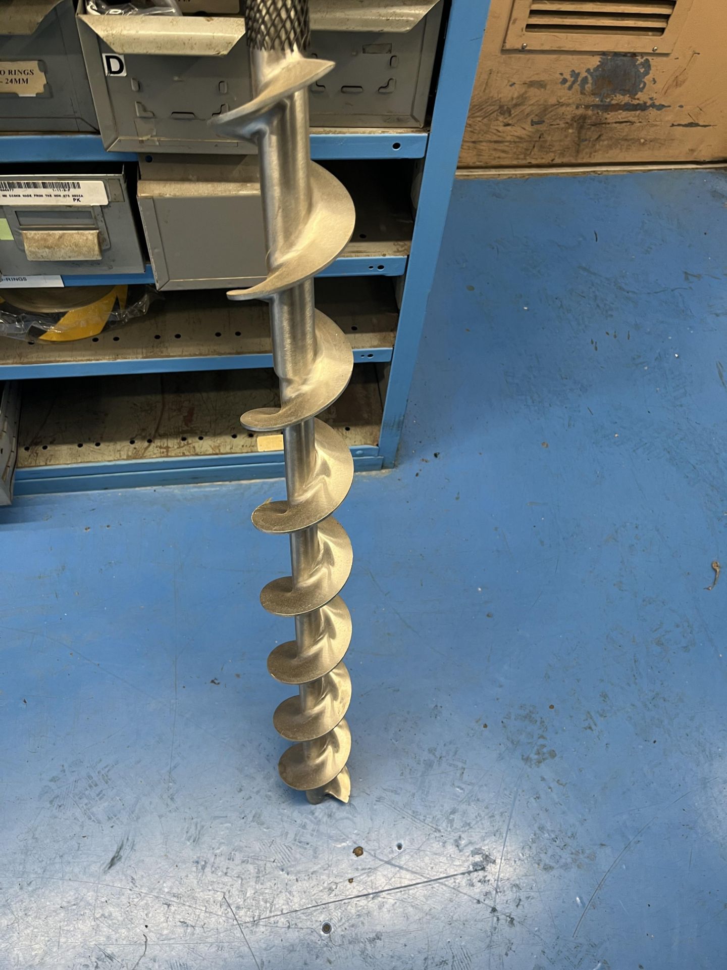 (1) STAINLESS STEEL SCREW AUGER (NEW) (Simple Loading Fee $220) - Image 2 of 3