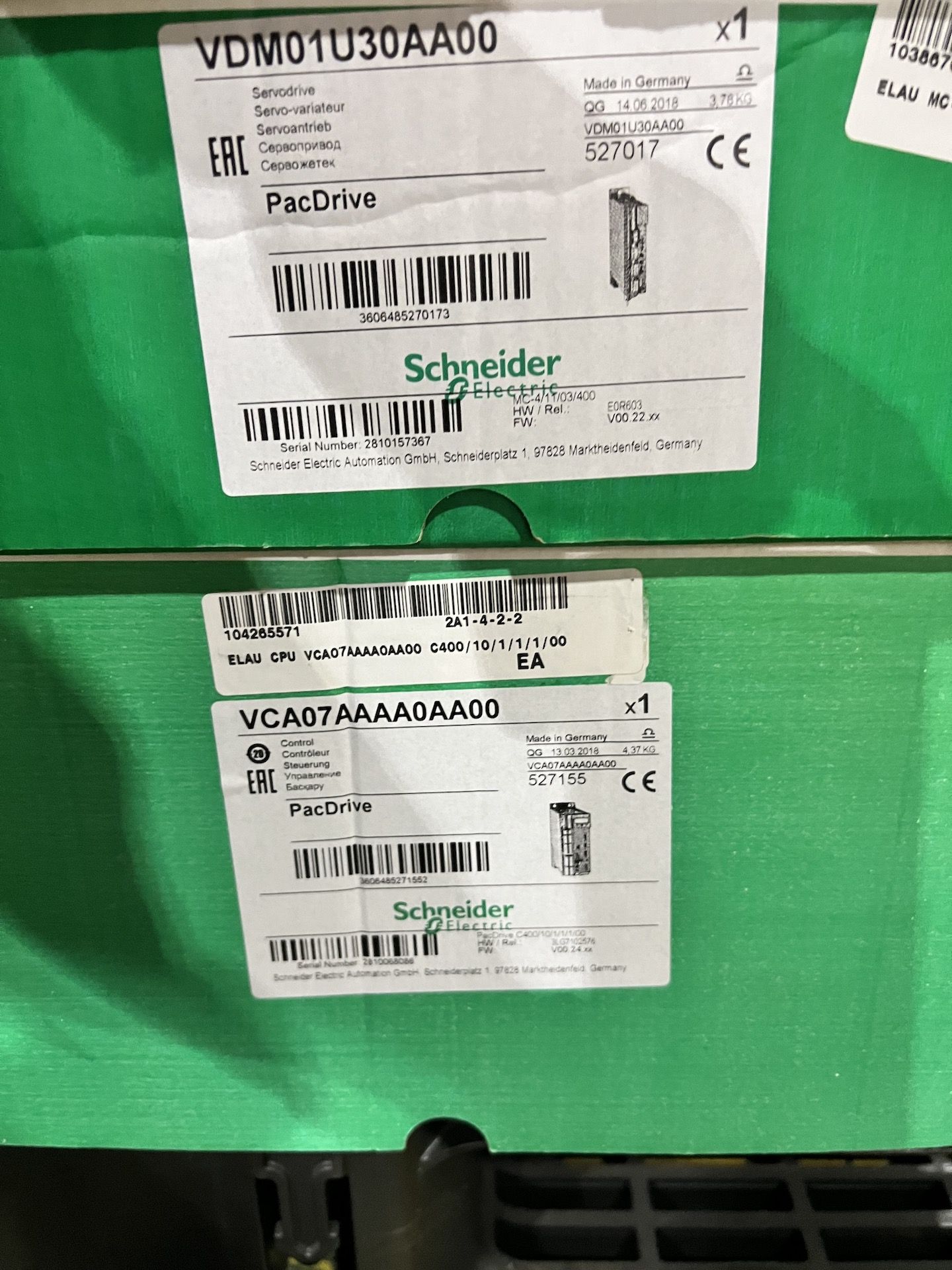 (4) NEW SCHNEIDER ELECTRIC PACDRIVE SERVODRIVE - Image 5 of 5