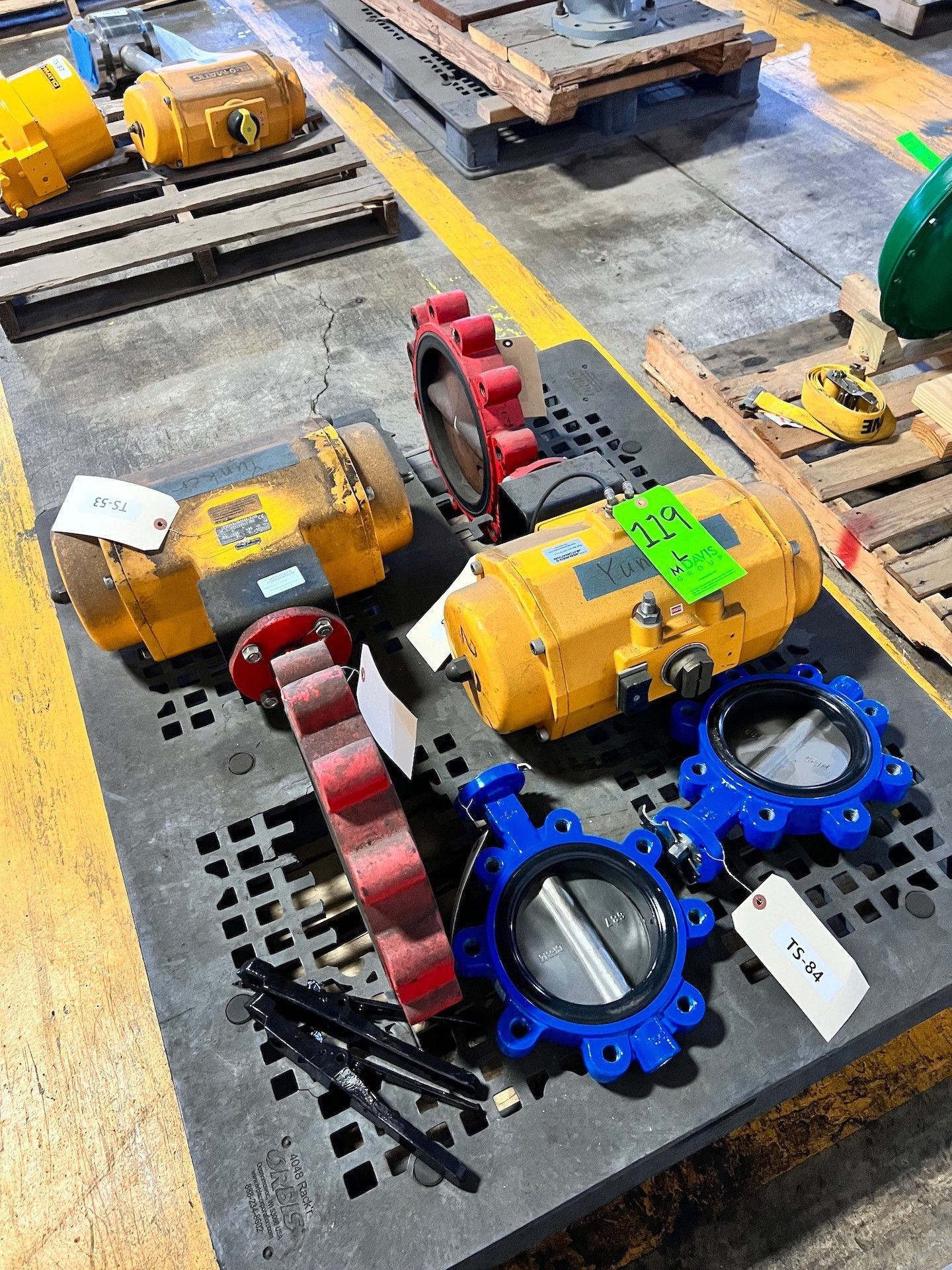 (2) Bray 10" Butterfly Valve BFV, Series 31, 175 PSI, CI/316 SS/416 SS/EPDM with Elomatic Actuator - Image 2 of 5