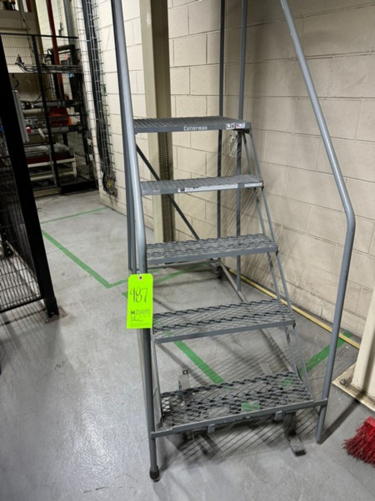 Cotterman 4-Step Portable Stairs (LOCATED IN FREEHOLD, N.J.) (Simple Loading Fee $165) - Image 2 of 4