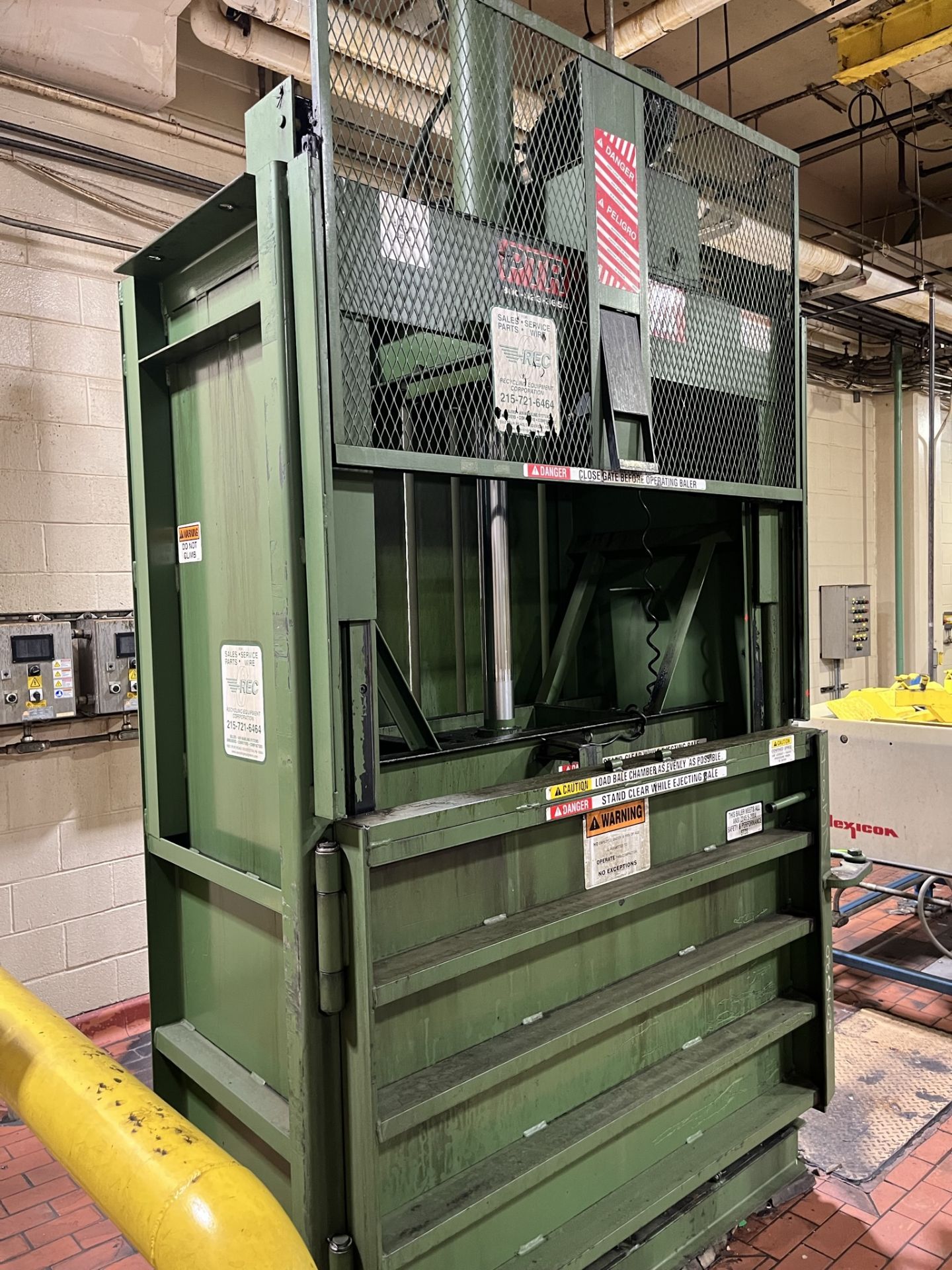 PTR CARDBOARD BALER (Located Freehold, NJ) (Simple Loading Fee $1,925) - Bild 7 aus 7