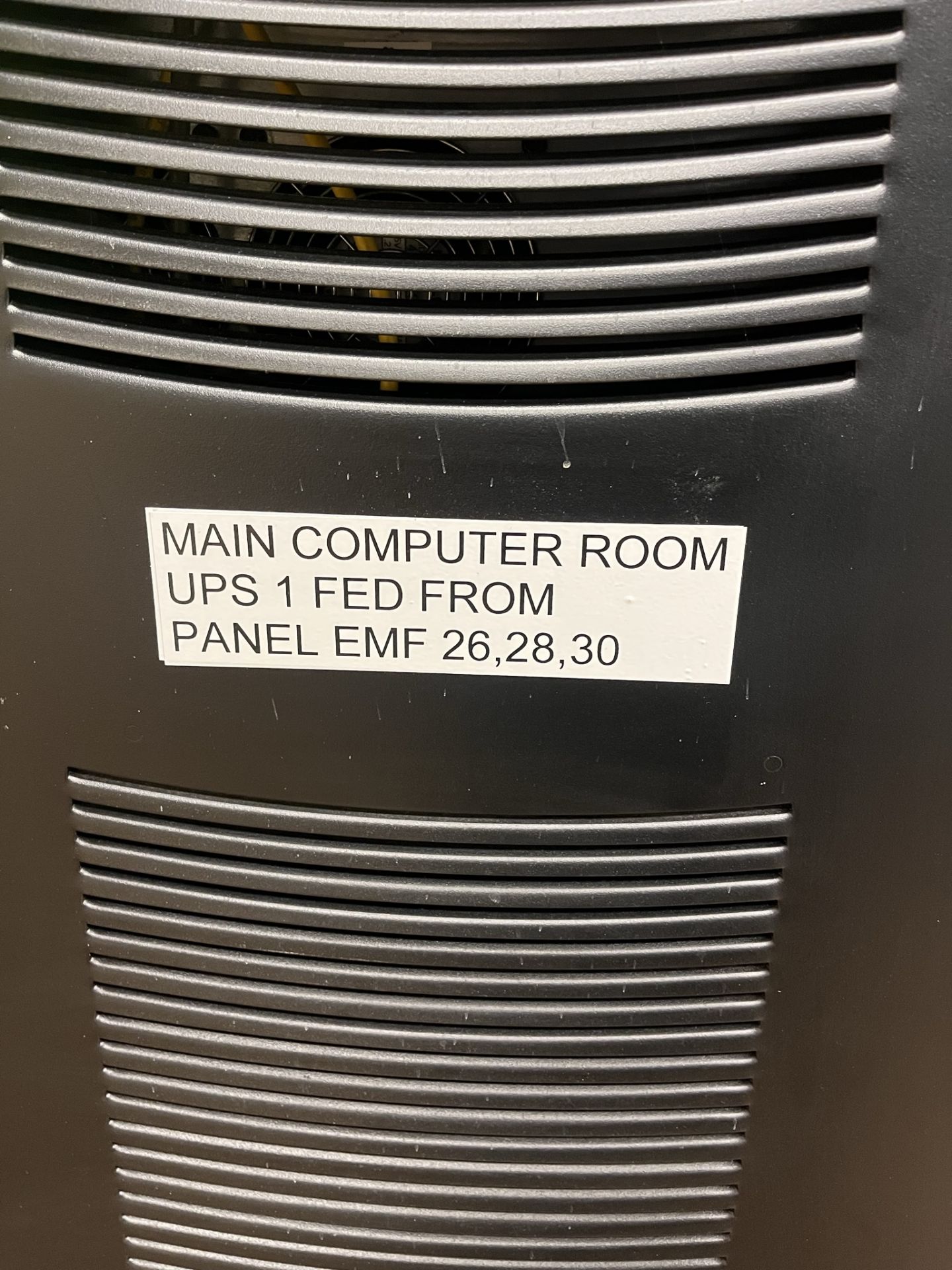 EATON 9355 THREE PHASE DOUBLE-CONVERSION TOWER ONLINE UPS PROVIDES A COMPLETE POWER PROTECTION - Image 5 of 8