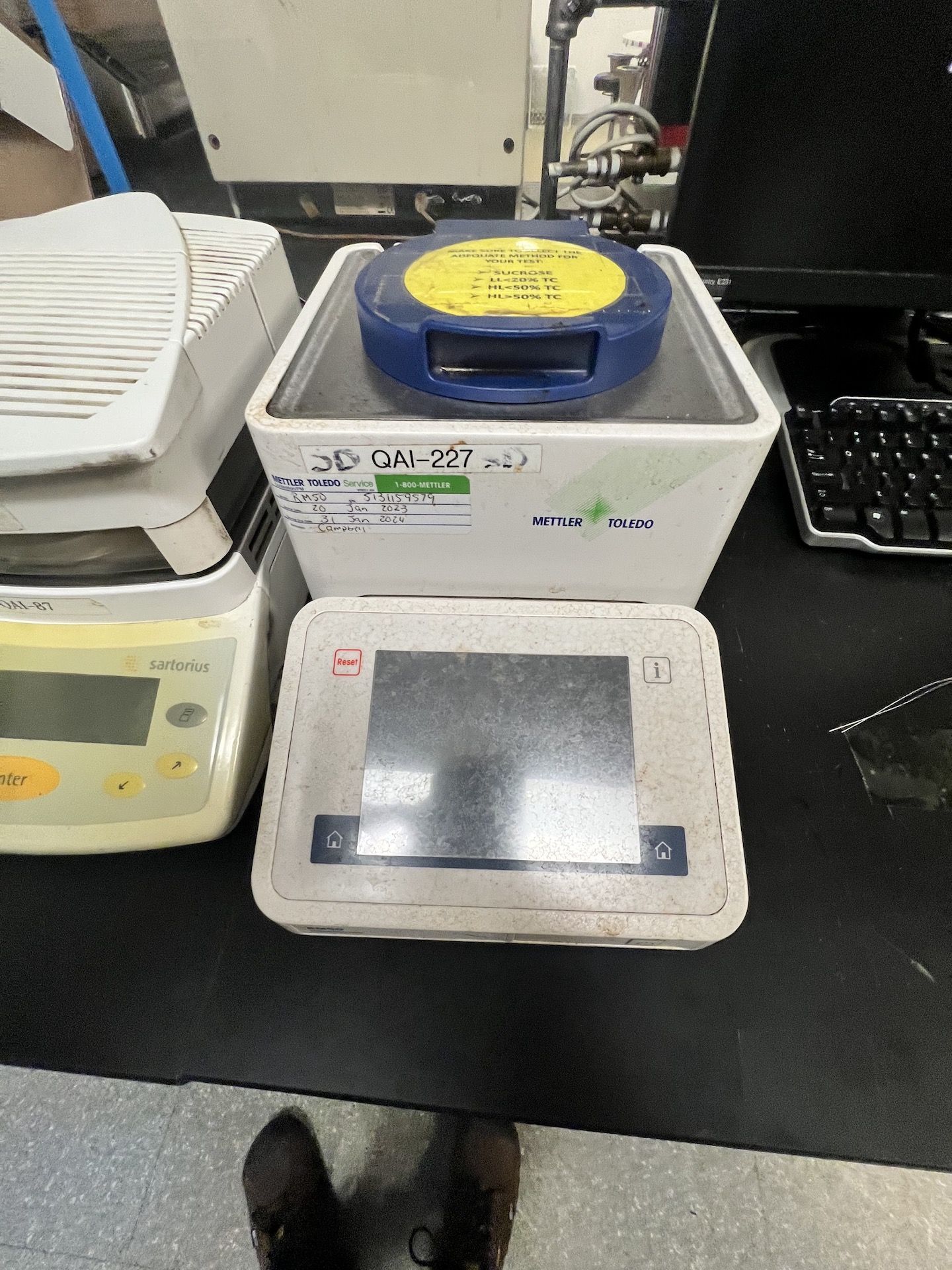 ASSORTED LAB AND ANALYTICAL EQUIPMENT, INCLUDES NIDEC CAP TORQUE TESTER, MODEL CAP-TNP-10, WITT - Bild 19 aus 23