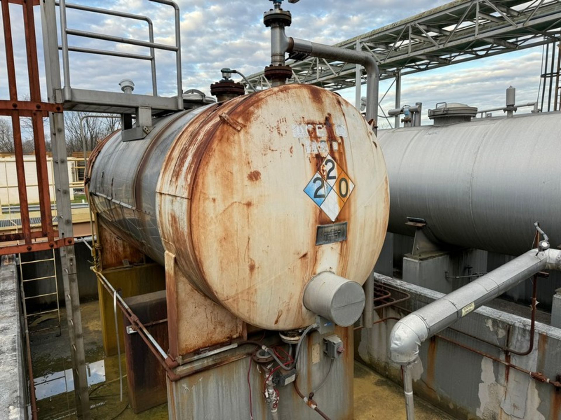 Horizontal Acid Tank (LOCATED IN FREEHOLD, N.J.) (Simple Loading Fee $4,950) - Image 3 of 4